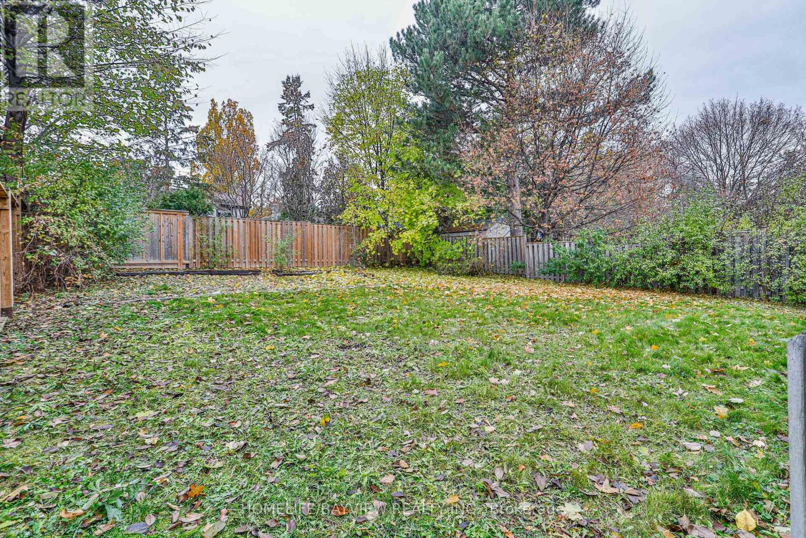 32 Penwick Crescent, Richmond Hill, Ontario  L4C 5B4 - Photo 43 - N12445295