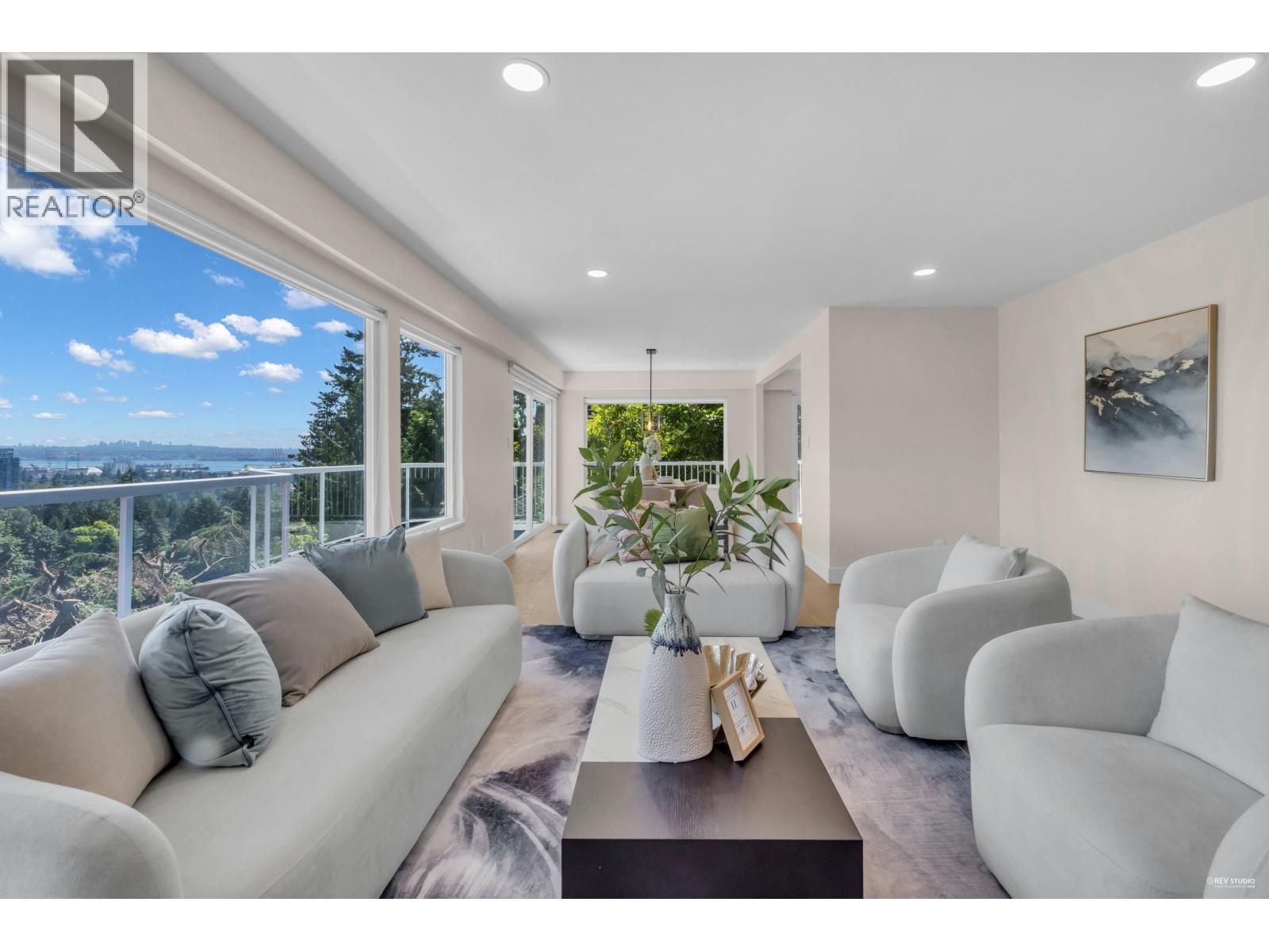 818 Younette Drive, West Vancouver, British Columbia  V7T 1S9 - Photo 3 - R3045138