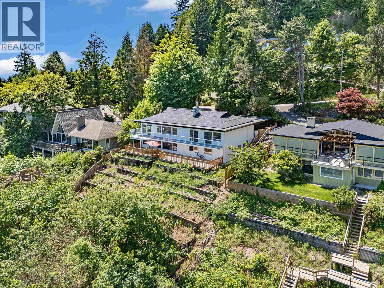 818 Younette Drive, West Vancouver, British Columbia  V7T 1S9 - Photo 30 - R3045138