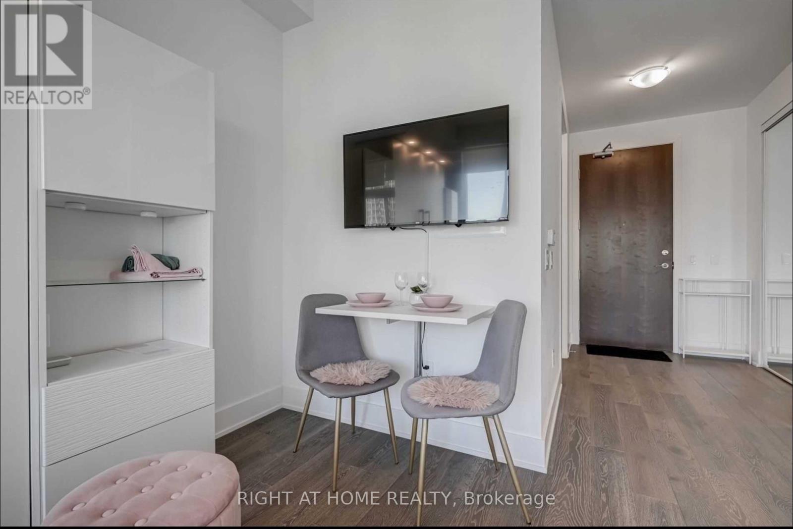 Uph02 - 38 Iannuzzi Street, Toronto, Ontario M5V 0S2 - Photo 11 - C12549180