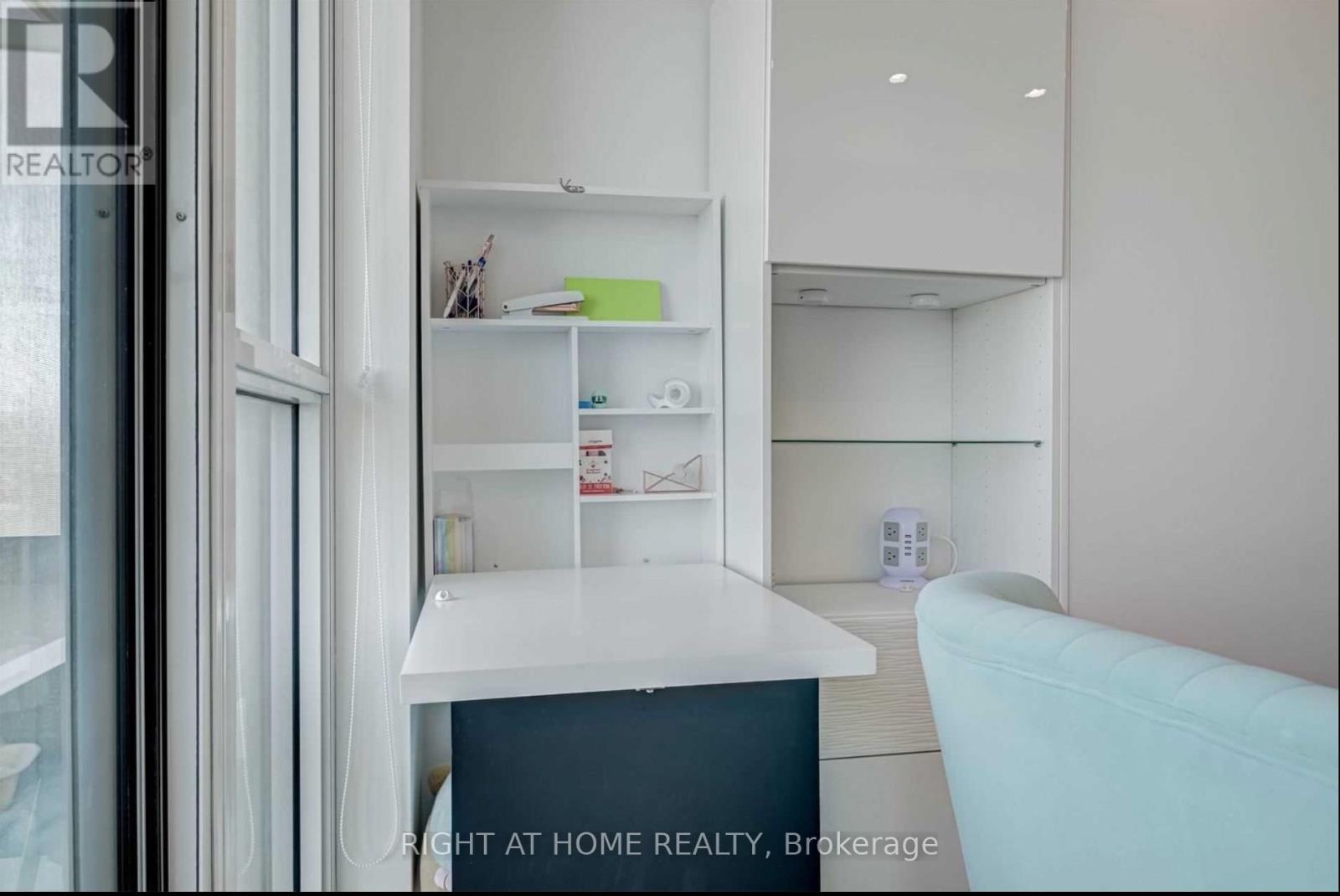 Uph02 - 38 Iannuzzi Street, Toronto, Ontario M5V 0S2 - Photo 7 - C12549180