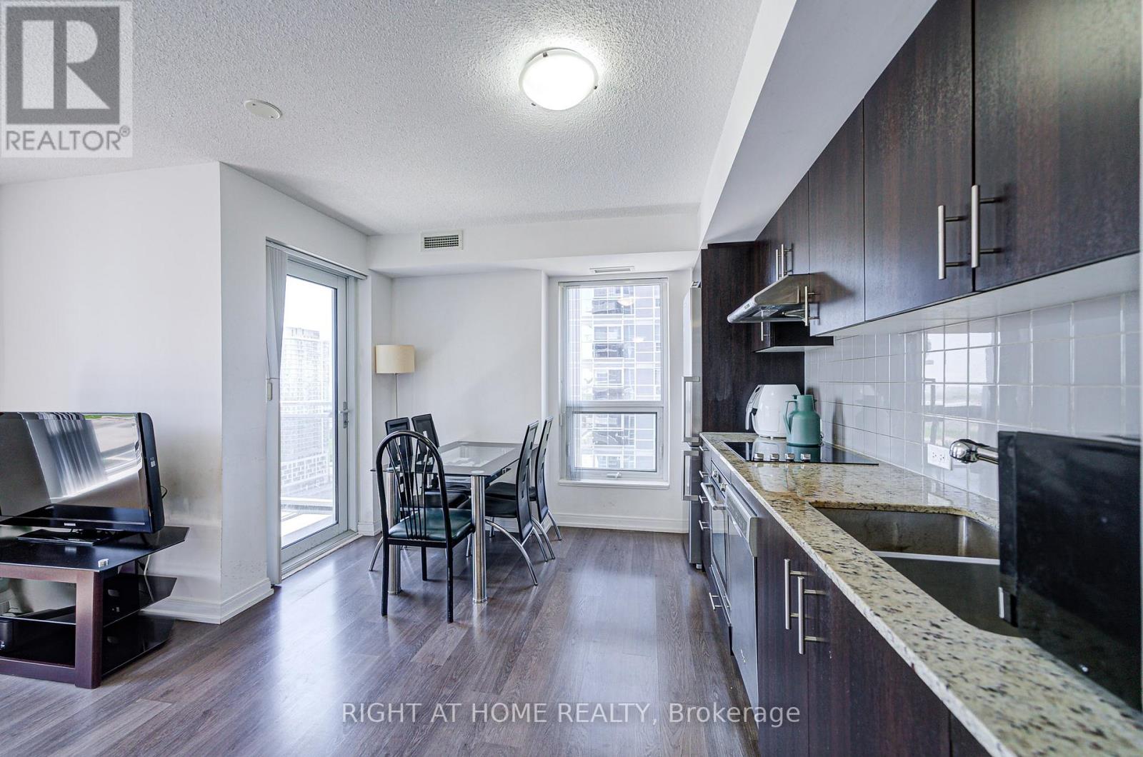 2503 - 255 Village Green Square, Toronto, Ontario M1S 0L3 - Photo 17 - E12549178