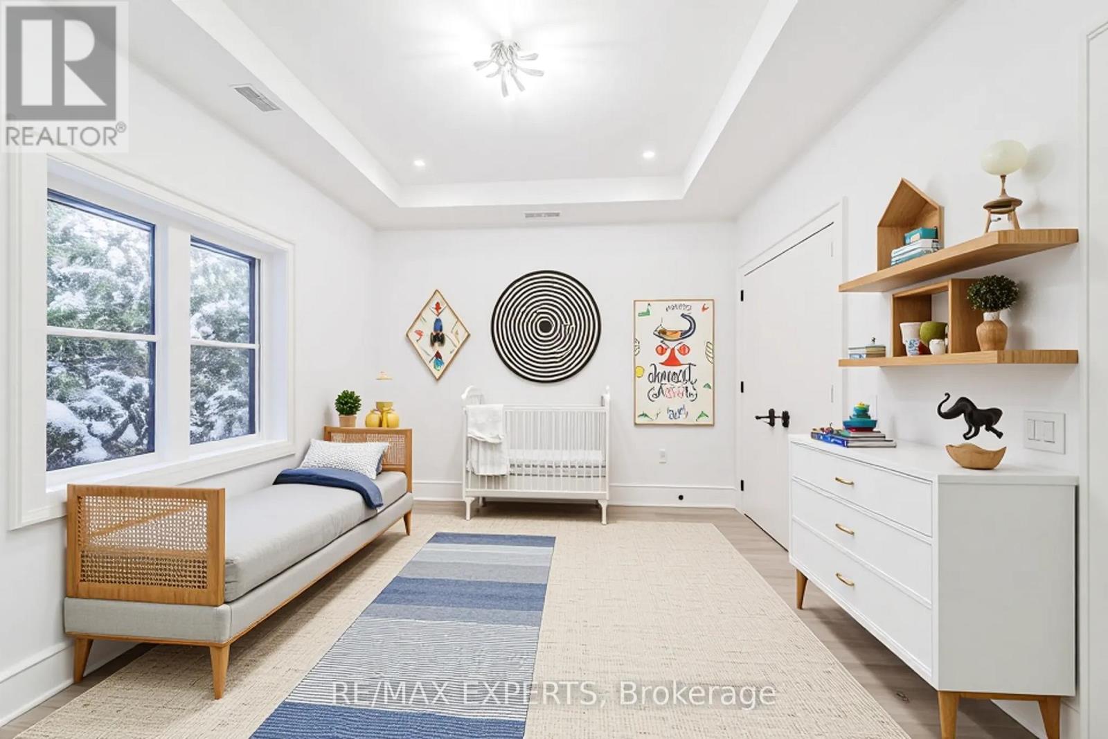 278 Mineola Road E, Mississauga, Ontario L5G 2G3 - Photo 26 - W12549182