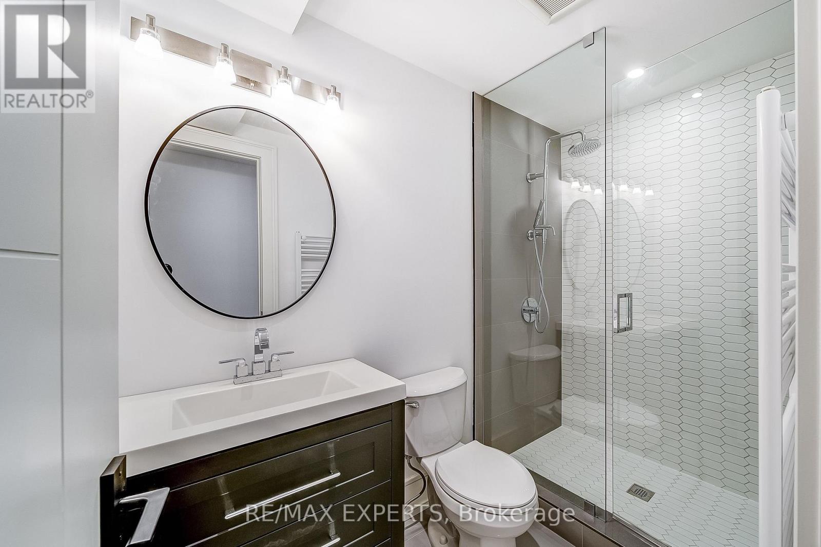 278 Mineola Road E, Mississauga, Ontario L5G 2G3 - Photo 41 - W12549182