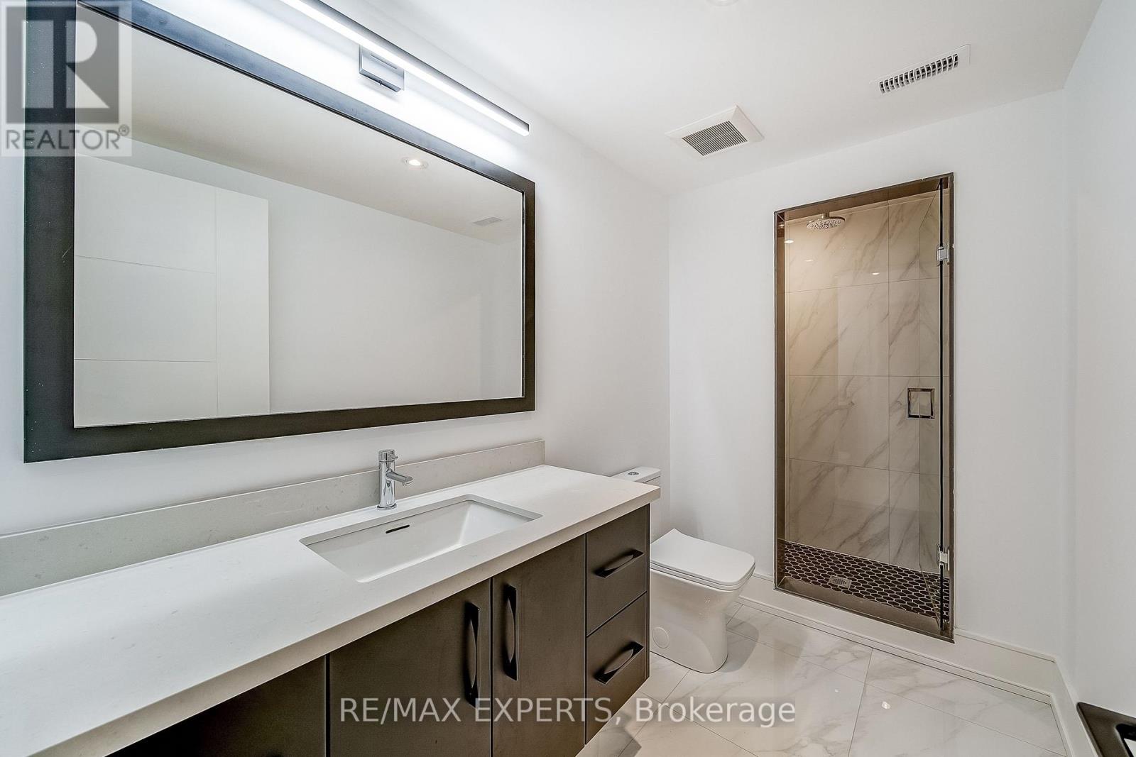 278 Mineola Road E, Mississauga, Ontario L5G 2G3 - Photo 43 - W12549182