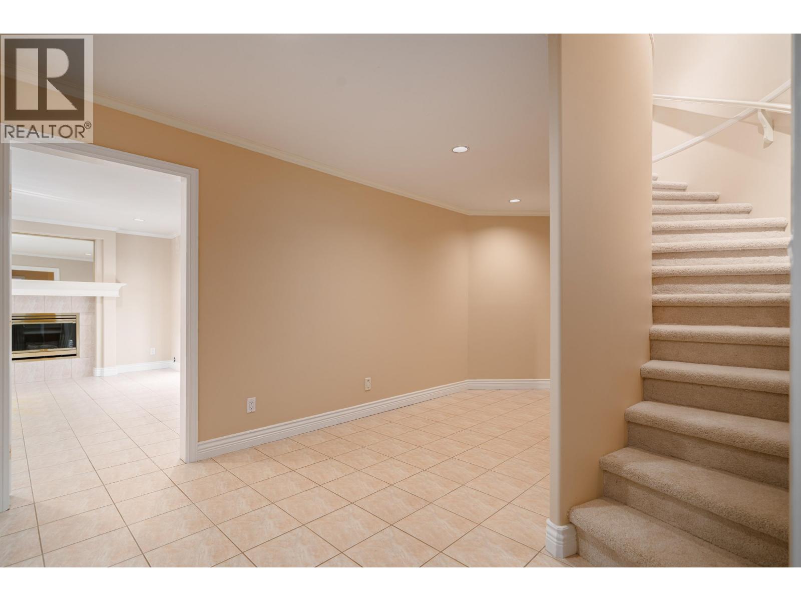 6111 Kitchener Street, Burnaby, British Columbia  V5B 2J5 - Photo 31 - R3067515