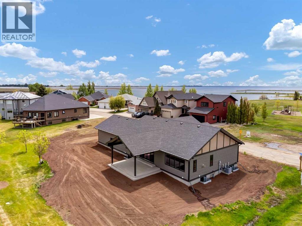 25 Blue Heron Bay, Lake Newell Resort, Alberta  T1R 0X5 - Photo 2 - A2240378
