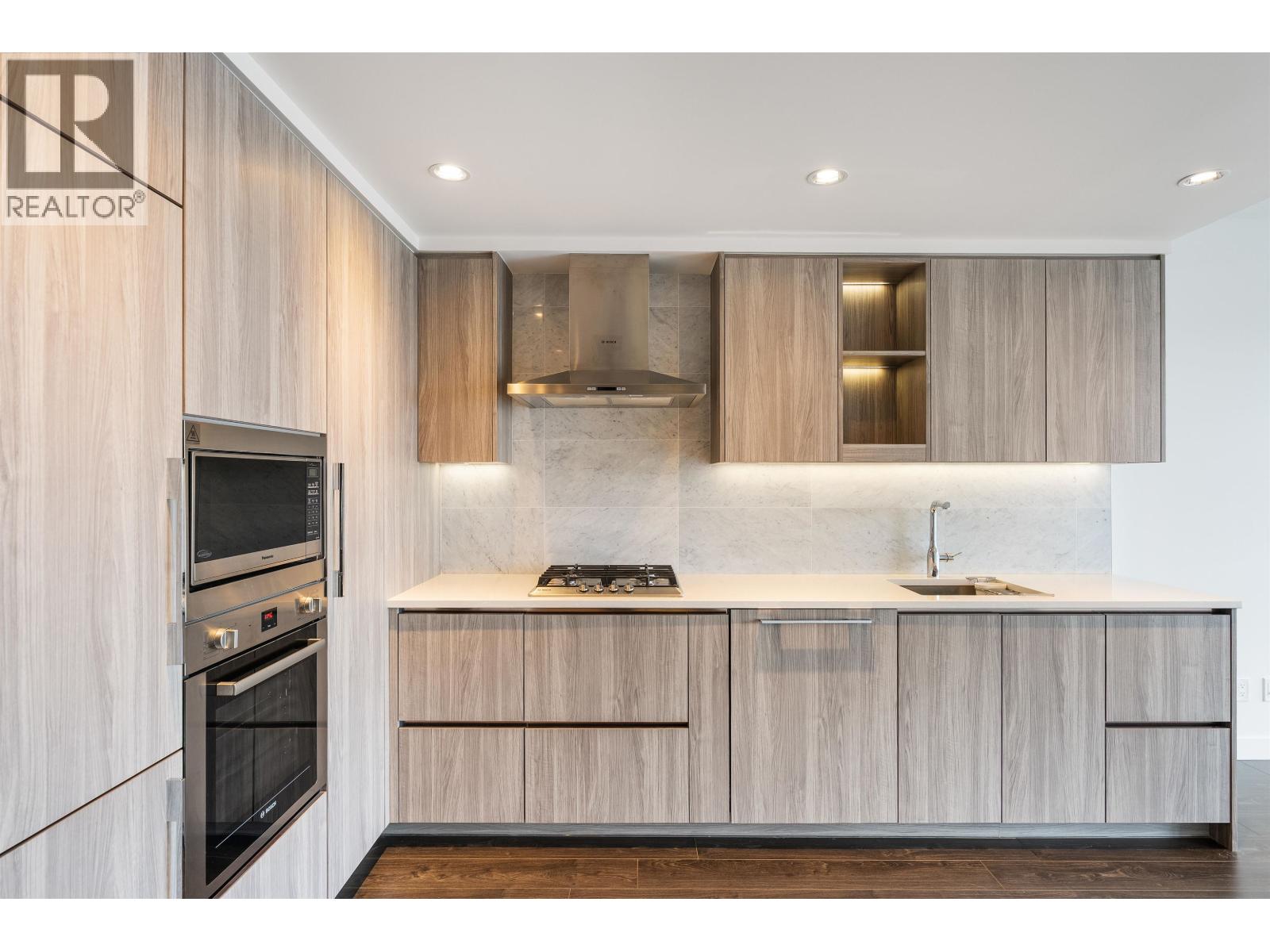 2410 4720 Lougheed Highway, Burnaby, British Columbia  V5C 0M8 - Photo 4 - R3065164