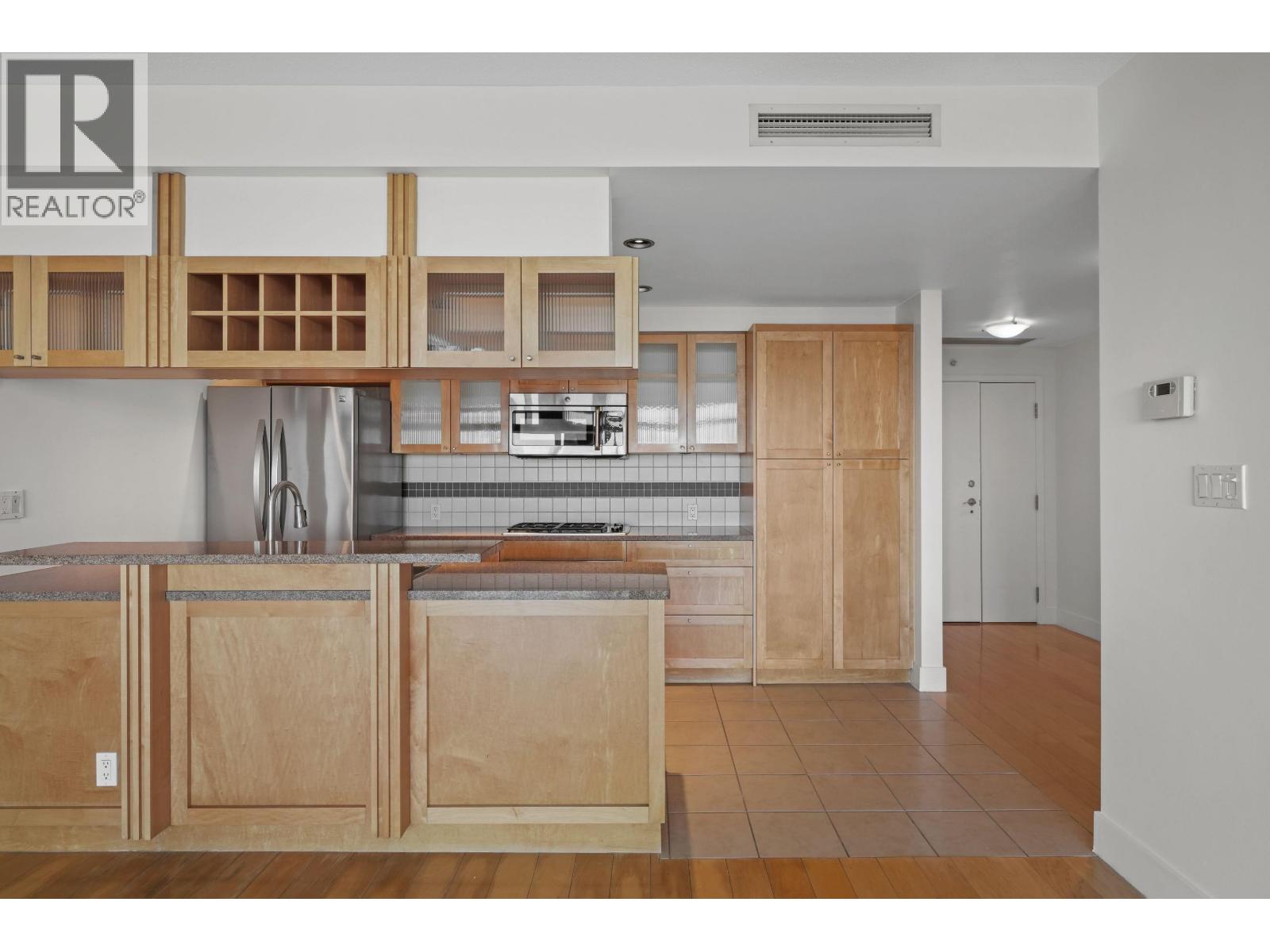 2503 1483 Homer Street, Vancouver, British Columbia  V6Z 3C7 - Photo 7 - R3060656