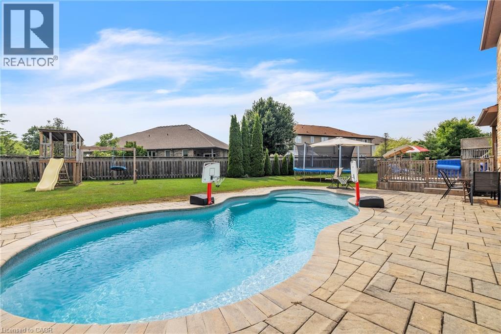 10 Westview Court, Woodstock, Ontario N4T 0B8 - Photo 39 - 40785451