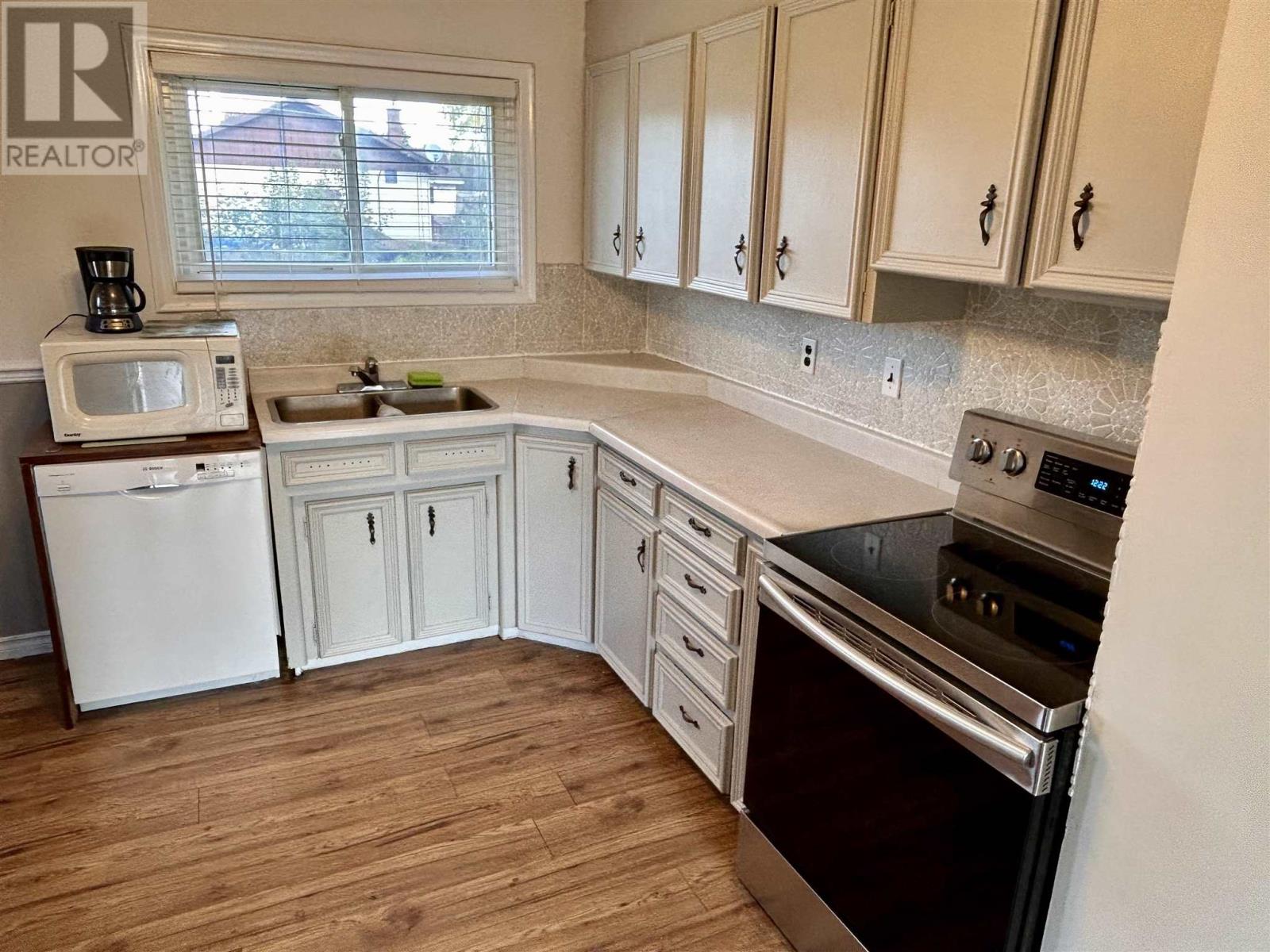 504 Mcnabb St, Sault Ste. Marie, Ontario P6B 1Z4 - Photo 6 - SM251804