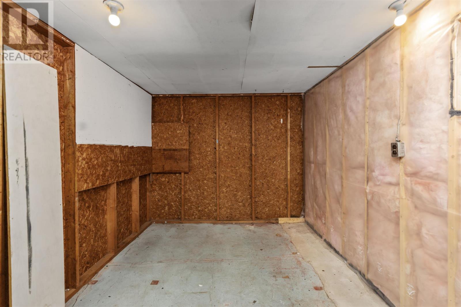 57 Cameron Ave, Sault Ste. Marie, Ontario P6B 4W9 - Photo 27 - SM252893