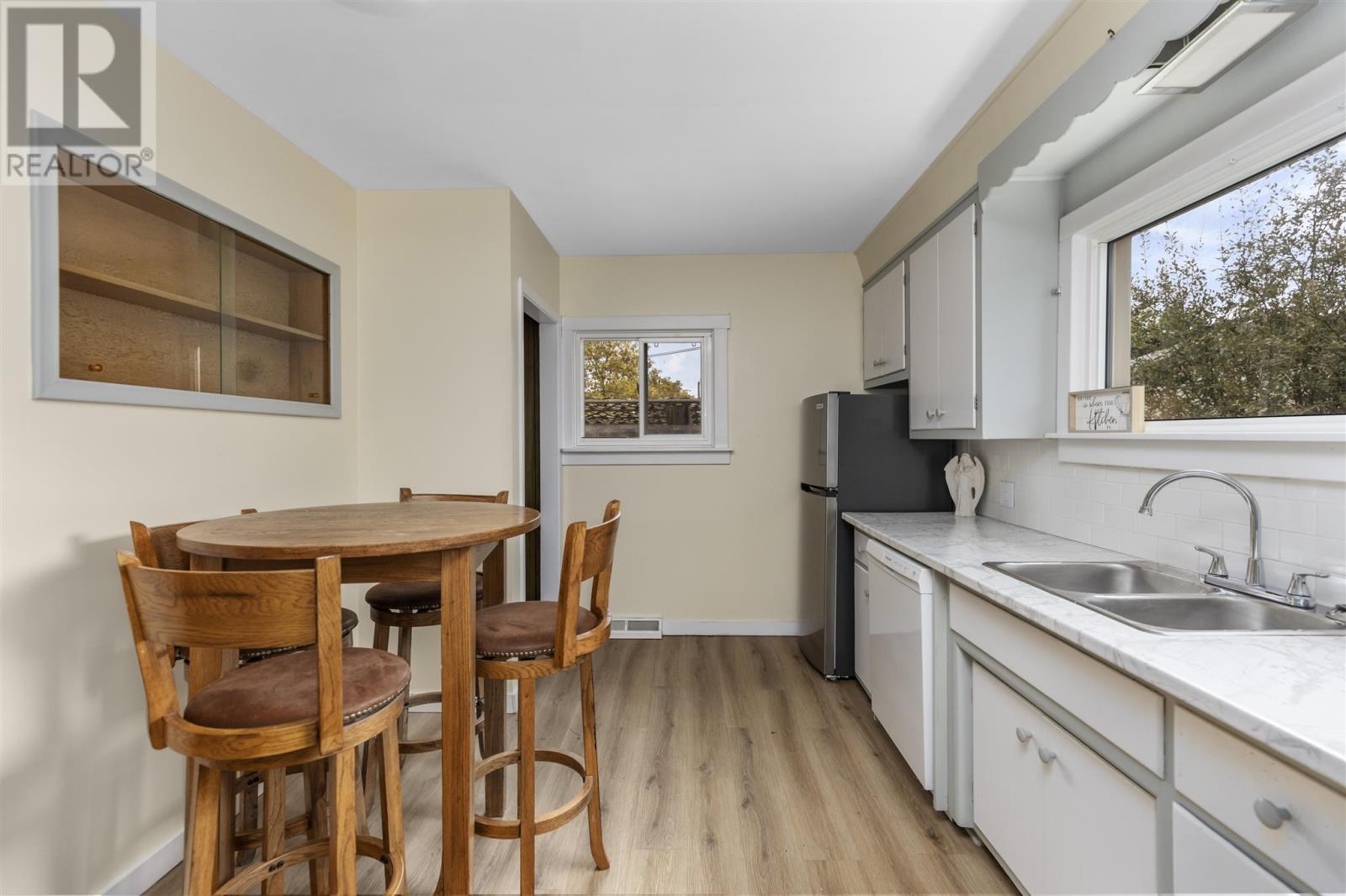 57 Cameron Ave, Sault Ste. Marie, Ontario P6B 4W9 - Photo 11 - SM252893