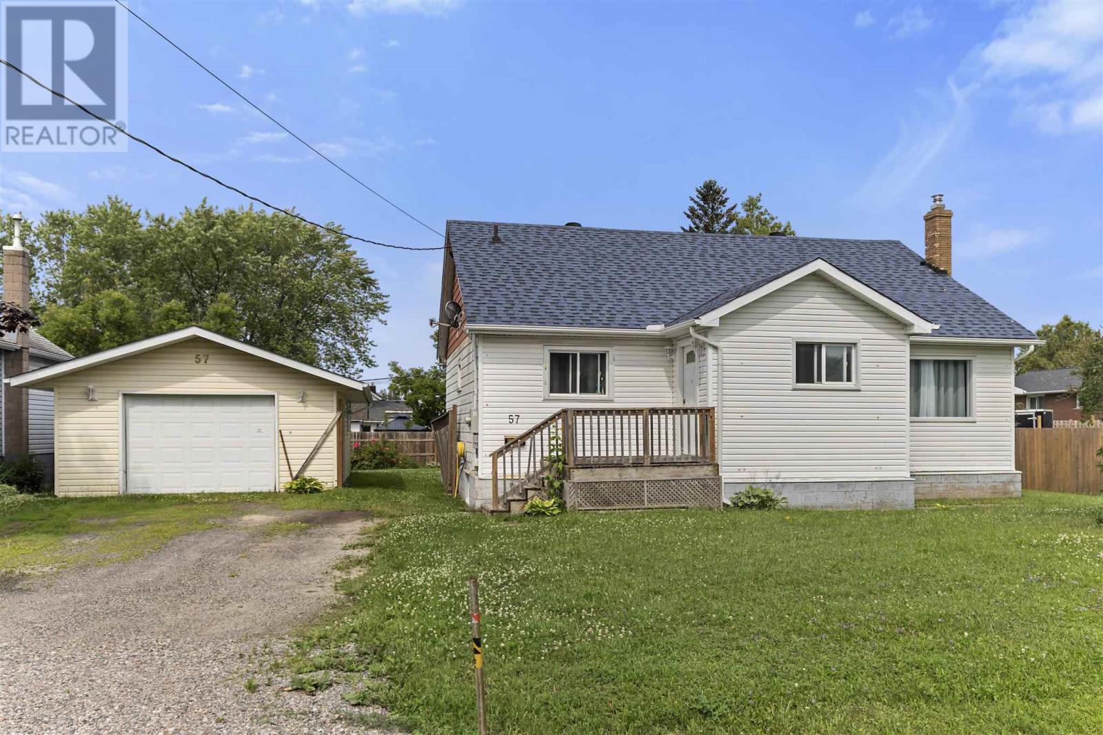 57 Cameron Ave, Sault Ste. Marie, Ontario P6B 4W9 - Photo 1 - SM252893