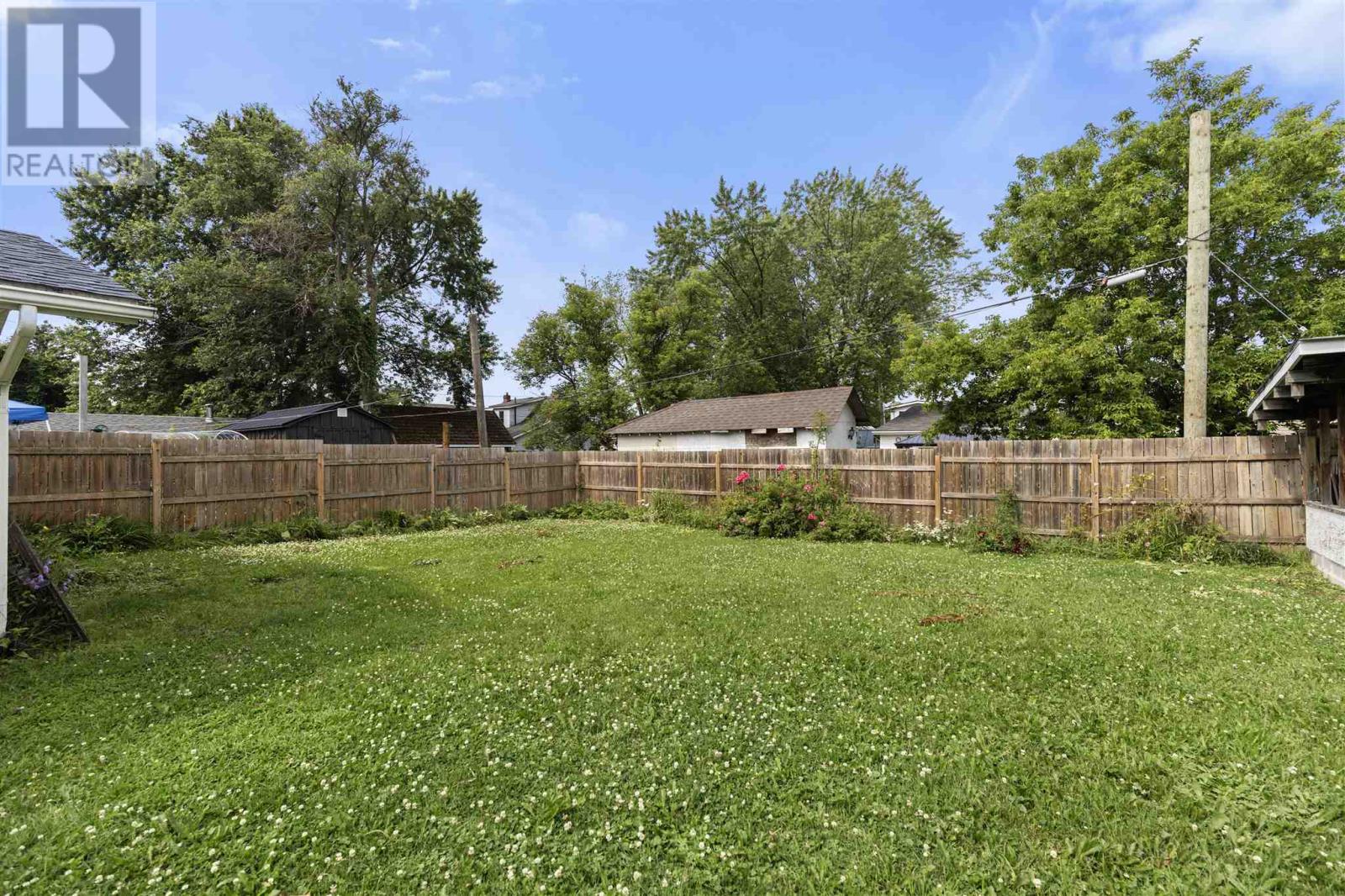 57 Cameron Ave, Sault Ste. Marie, Ontario P6B 4W9 - Photo 40 - SM252893