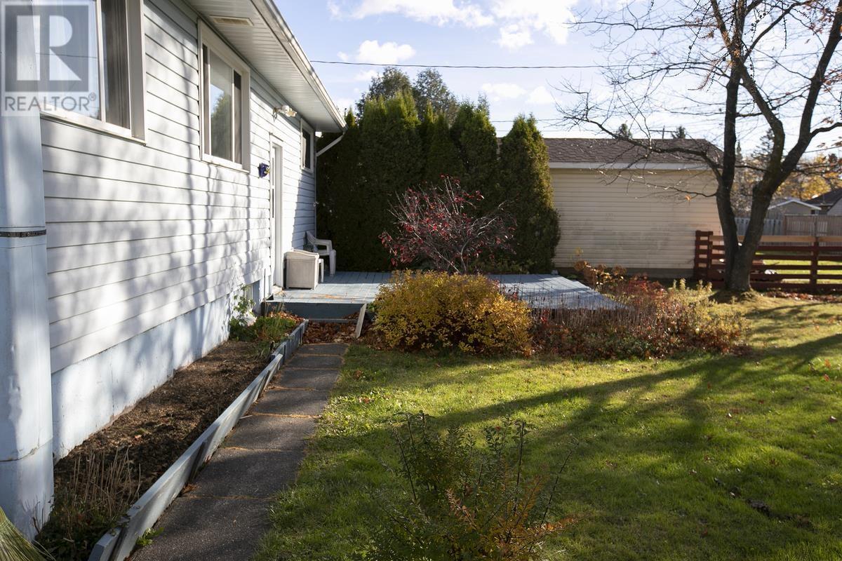 537 Placid Ave, Sault Ste. Marie, Ontario P6B 3M4 - Photo 4 - SM253191