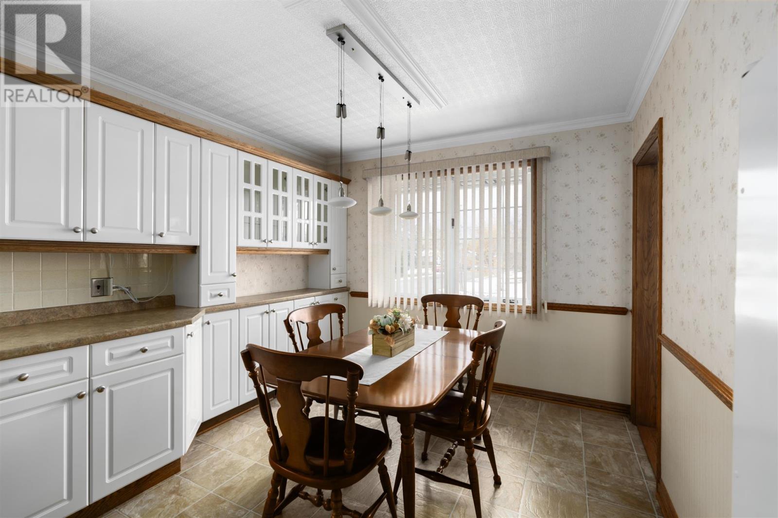 80 Asquith St, Sault Ste. Marie, Ontario P6C 1P5 - Photo 4 - SM253249