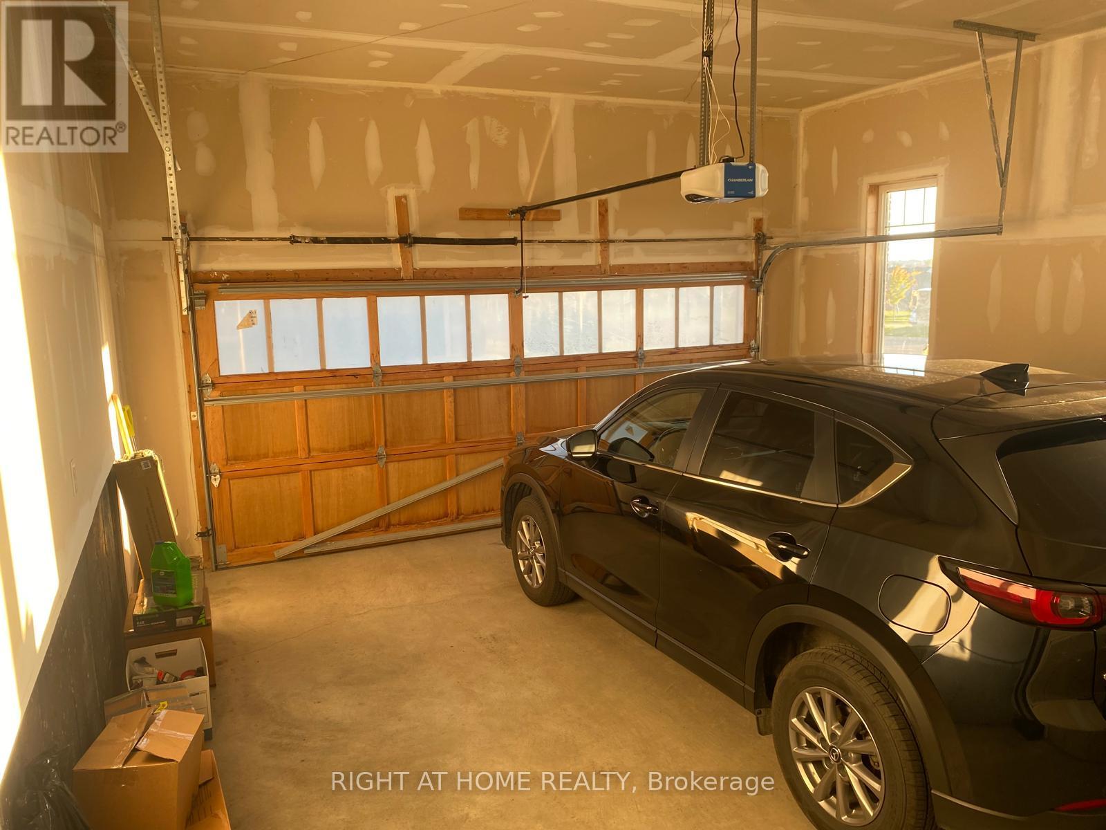 1 Mortlock Street E, Ajax, Ontario  L1Z 0T1 - Photo 39 - E12453207