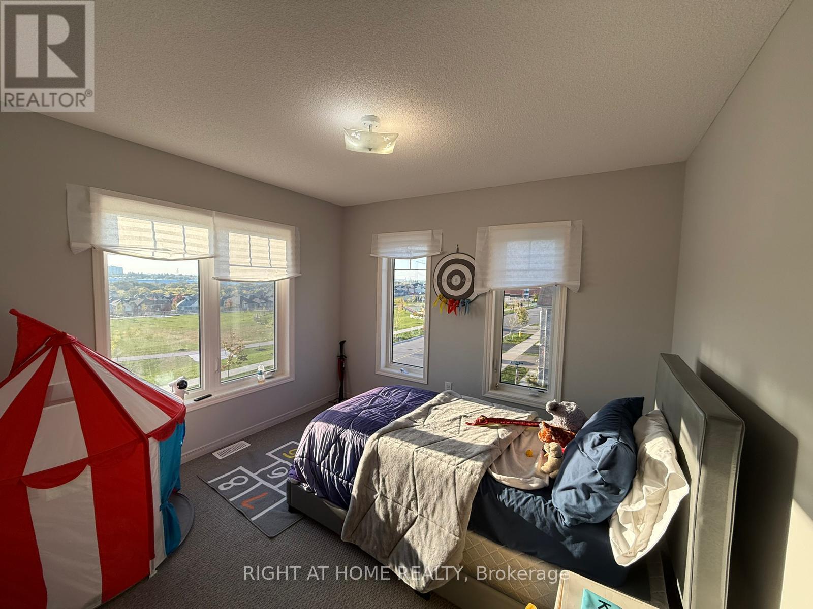 1 Mortlock Street E, Ajax, Ontario  L1Z 0T1 - Photo 21 - E12453207