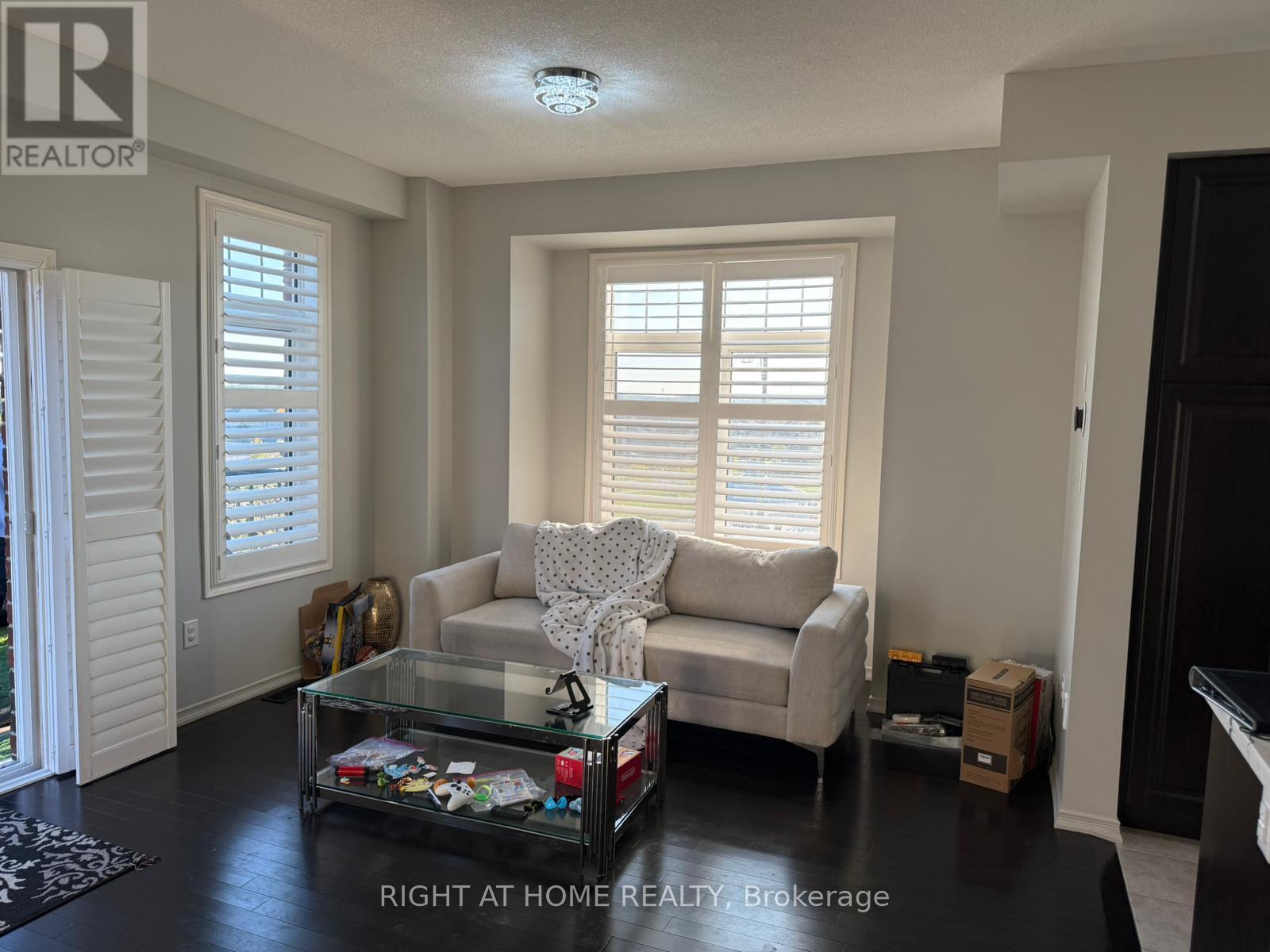 1 Mortlock Street E, Ajax, Ontario  L1Z 0T1 - Photo 9 - E12453207