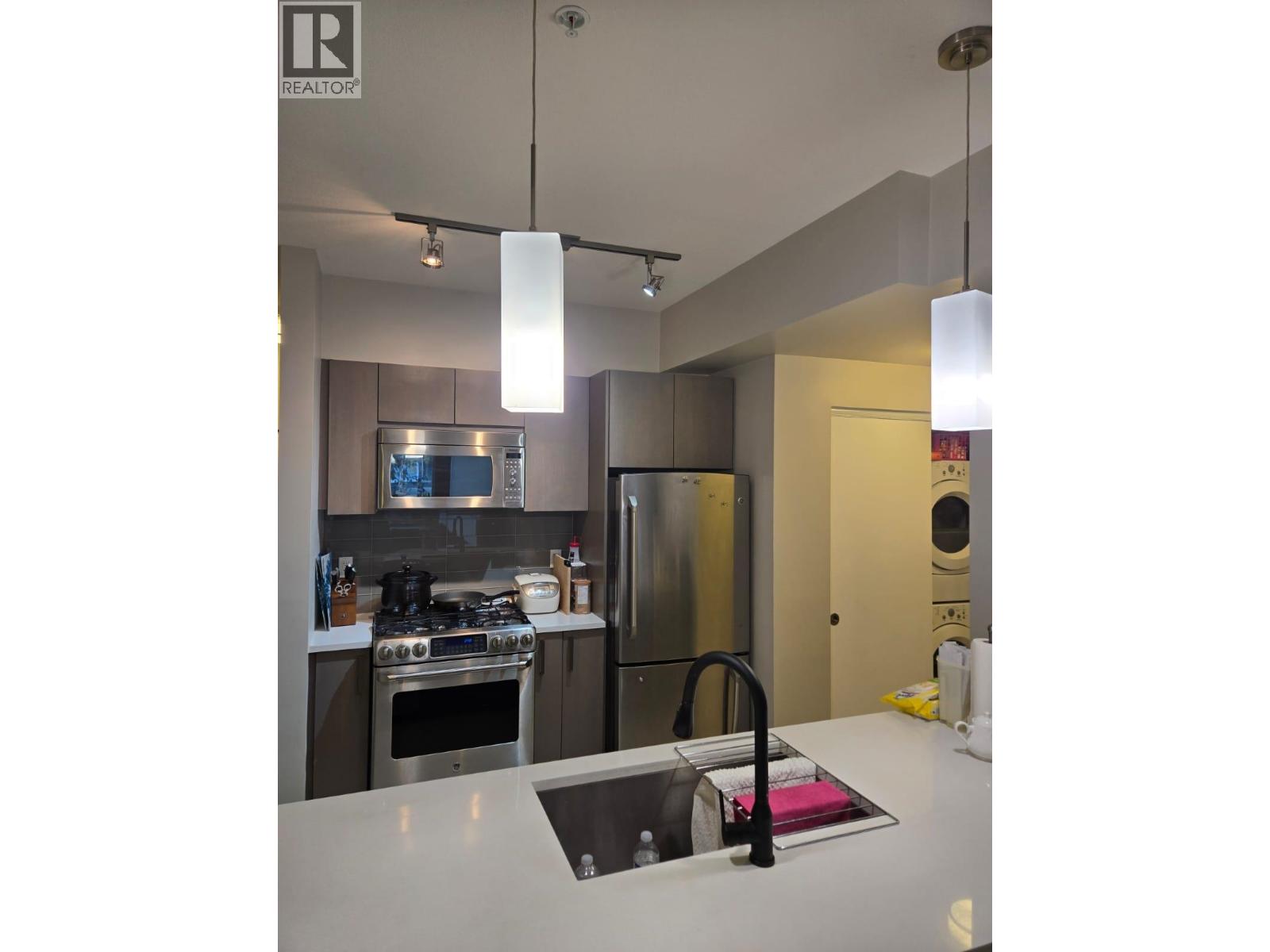 201 10033 River Drive, Richmond, British Columbia  V6X 0L1 - Photo 5 - R3066387