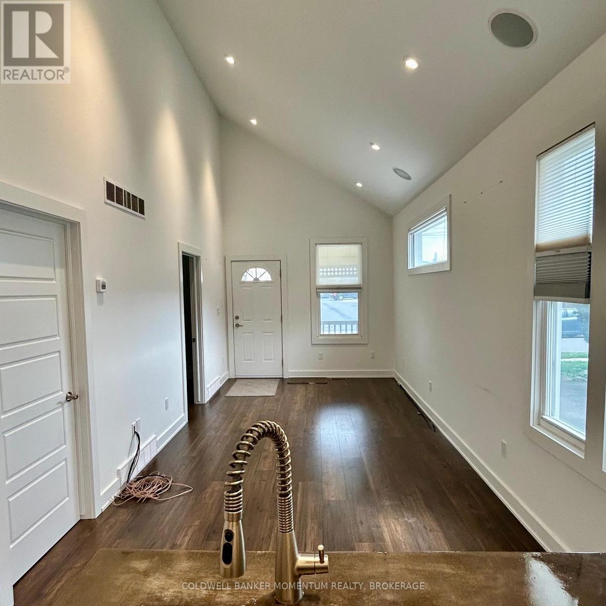 11 Greenlaw Place, St. Catharines, Ontario L2R 4S5 - Photo 13 - X12549200