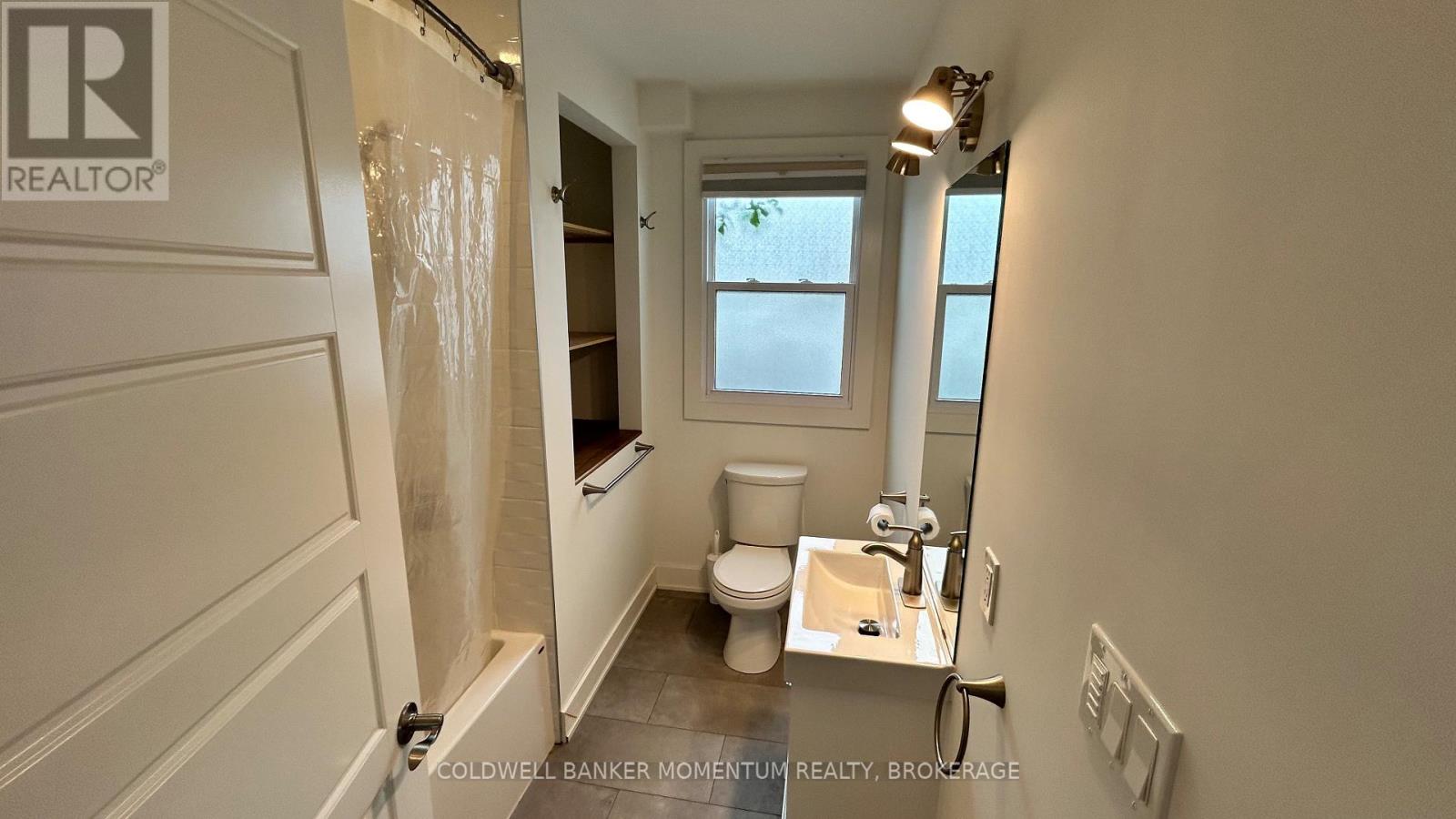 11 Greenlaw Place, St. Catharines, Ontario L2R 4S5 - Photo 22 - X12549200