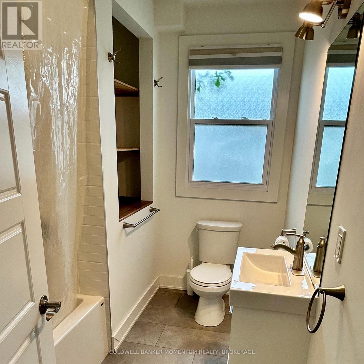 11 Greenlaw Place, St. Catharines, Ontario L2R 4S5 - Photo 23 - X12549200