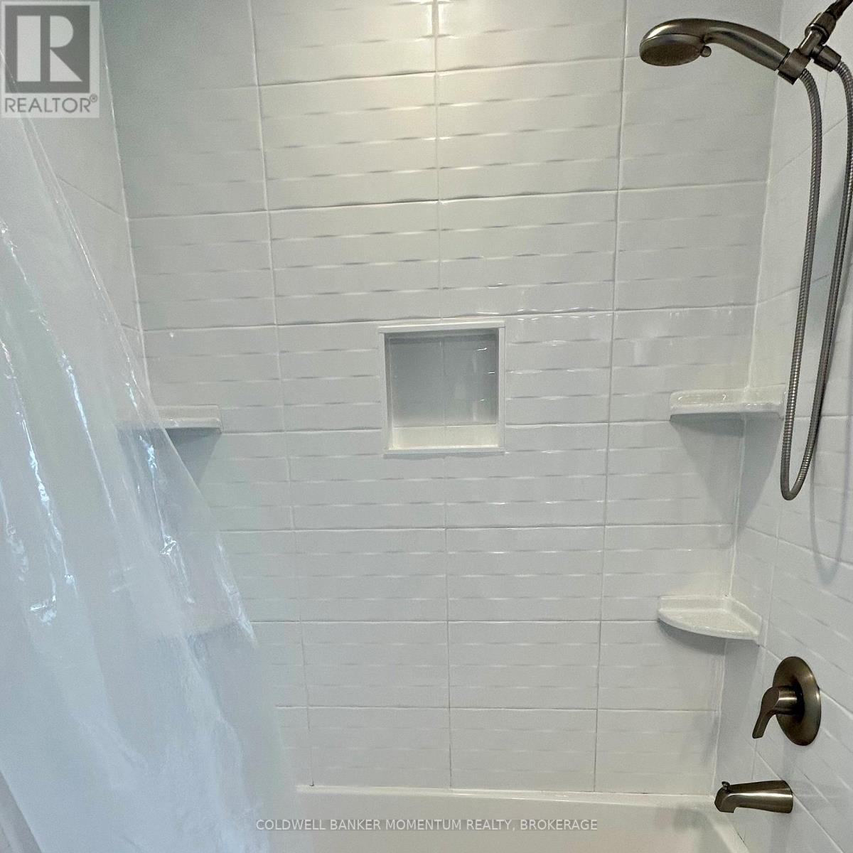 11 Greenlaw Place, St. Catharines, Ontario L2R 4S5 - Photo 25 - X12549200