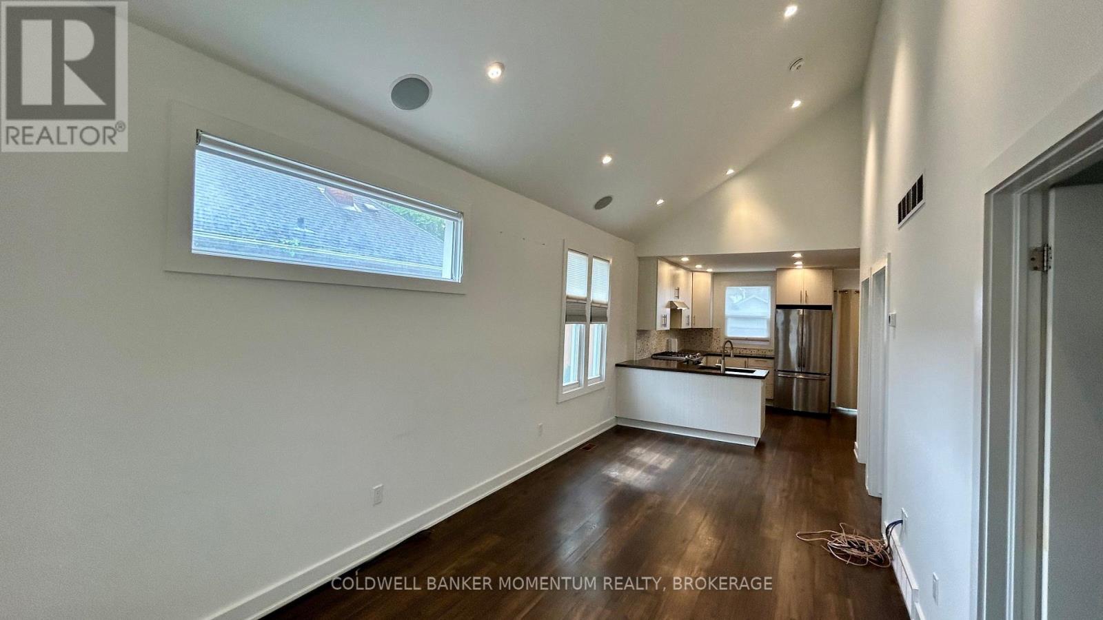 11 Greenlaw Place, St. Catharines, Ontario L2R 4S5 - Photo 9 - X12549200