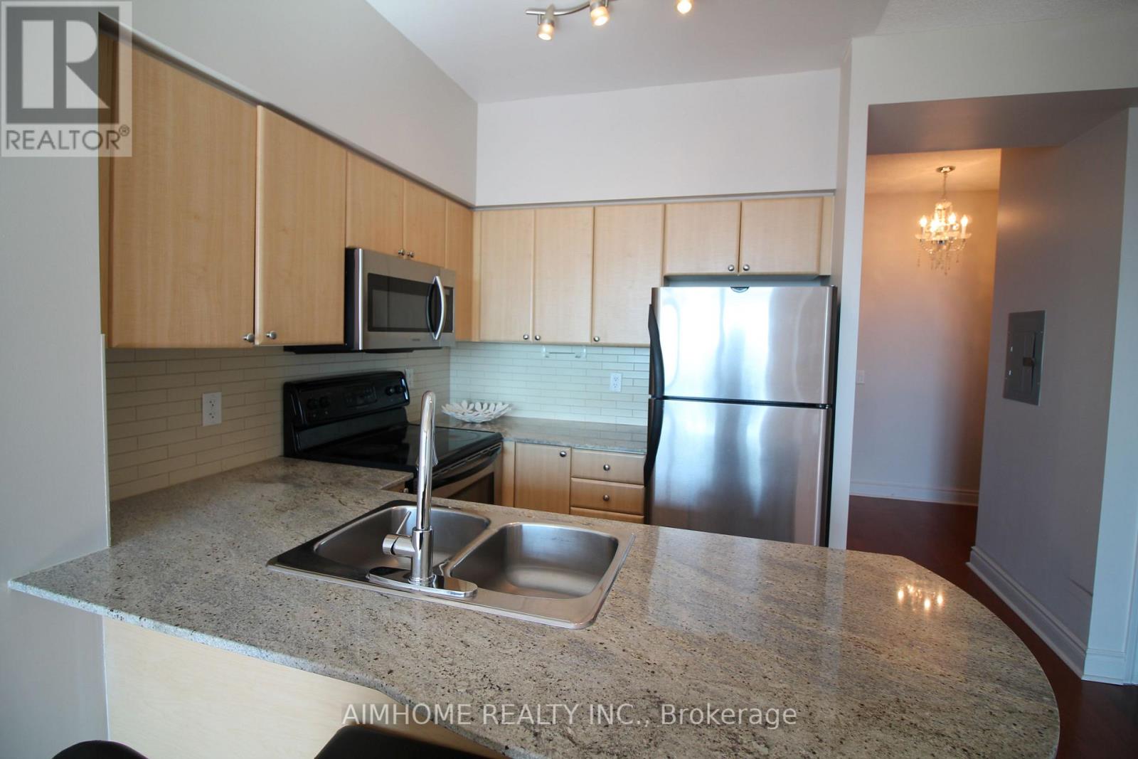 4407 - 763 Bay Street, Toronto, Ontario  M5G 2R3 - Photo 4 - C12549194