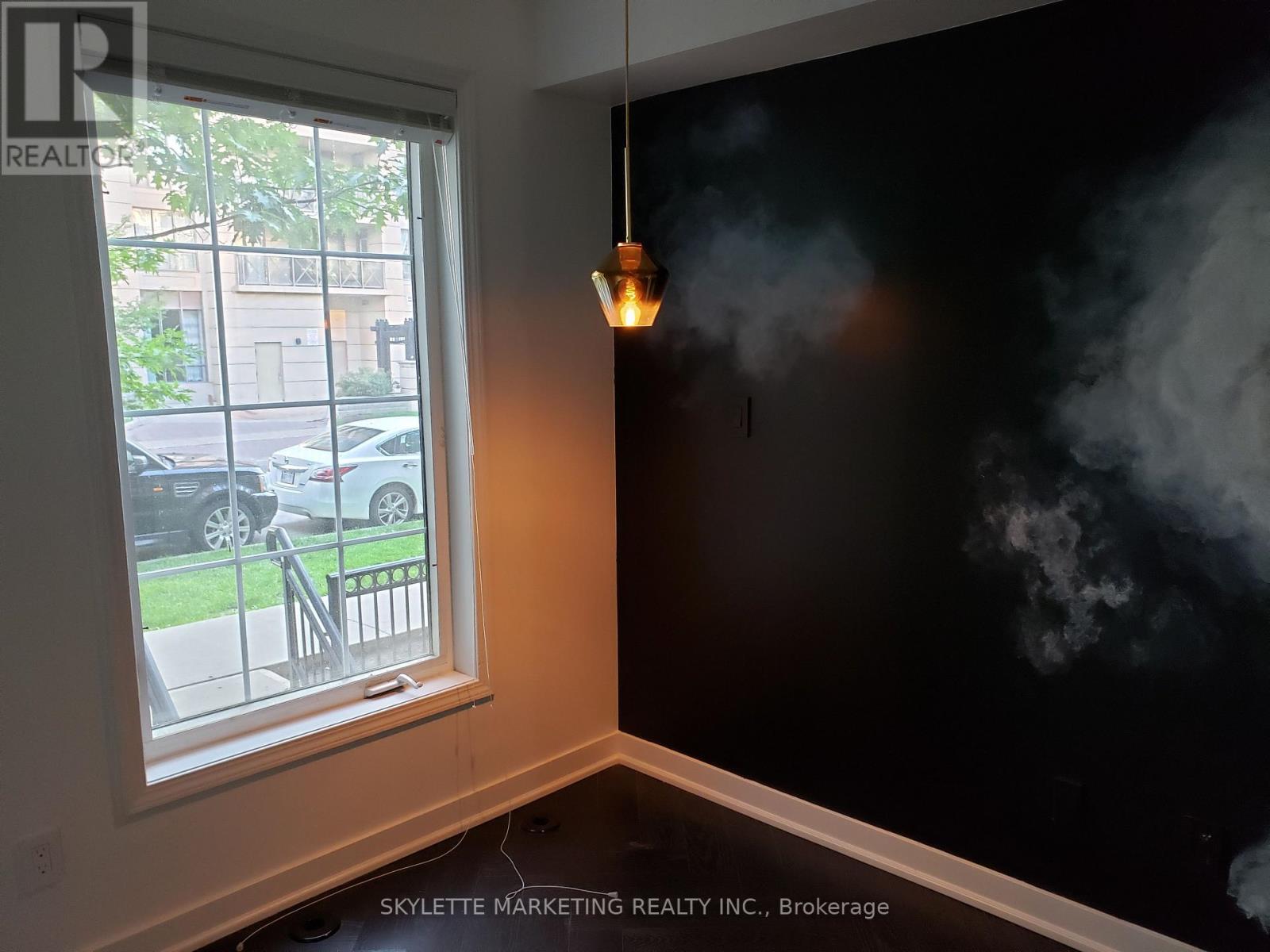 107 - 3 Everson Drive, Toronto, Ontario  M2N 7C2 - Photo 5 - C12549208