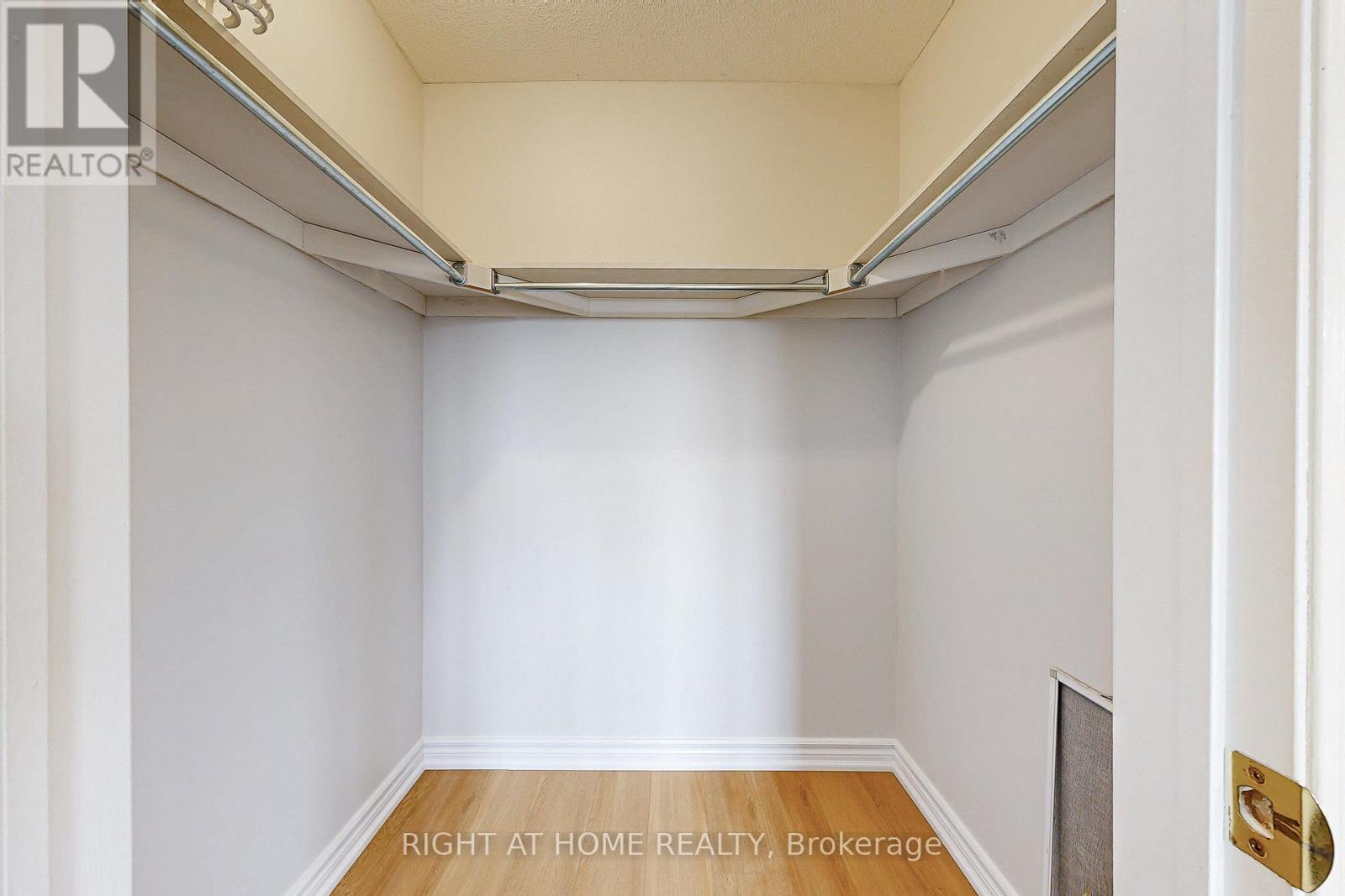 10 Pascoe Drive, Markham, Ontario  L6B 1C4 - Photo 21 - N12549206