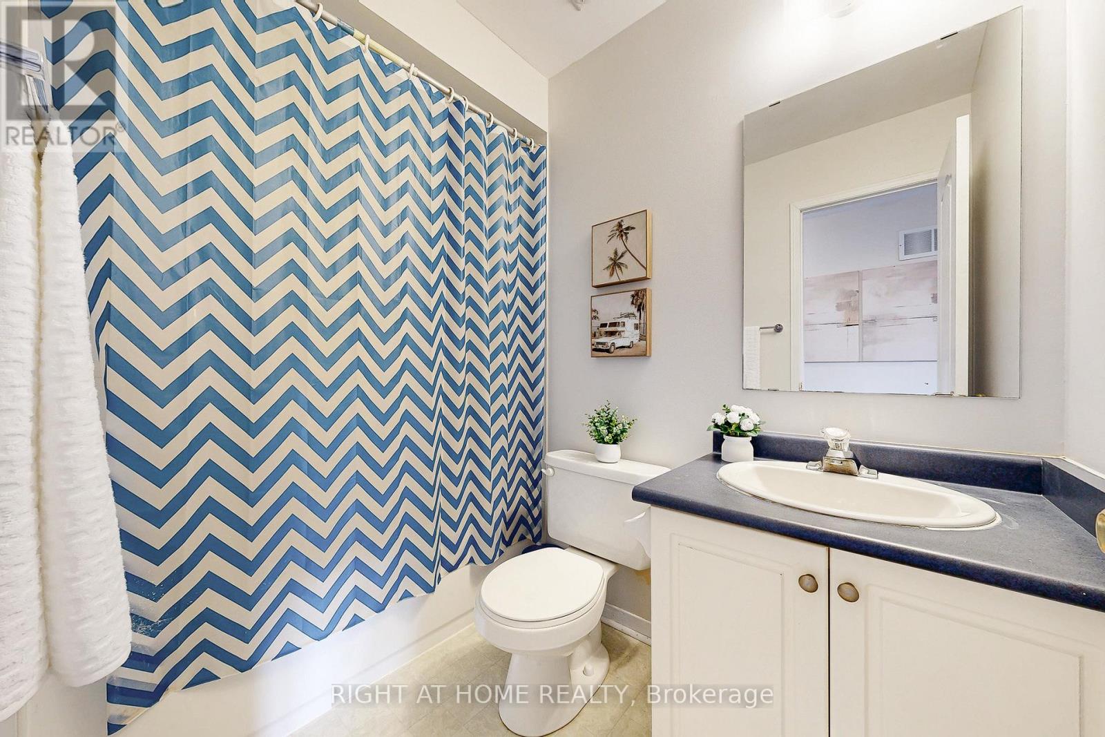 10 Pascoe Drive, Markham, Ontario  L6B 1C4 - Photo 23 - N12549206