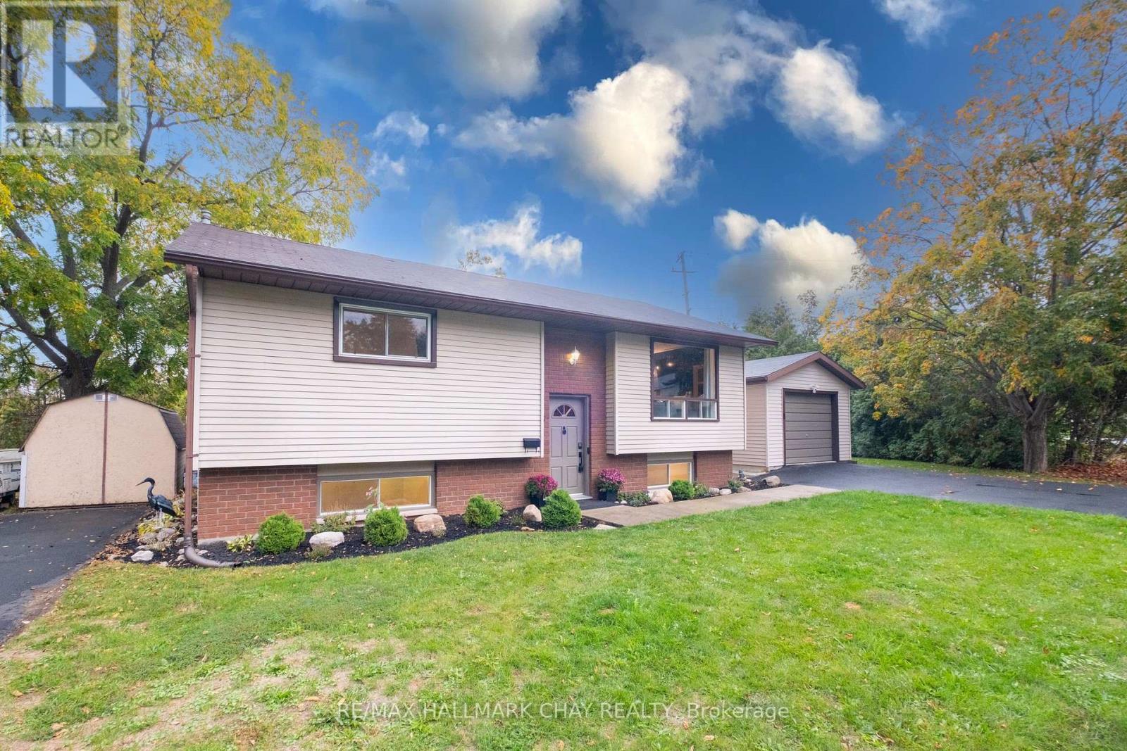 8 FIRST STREET, Orillia, Ontario