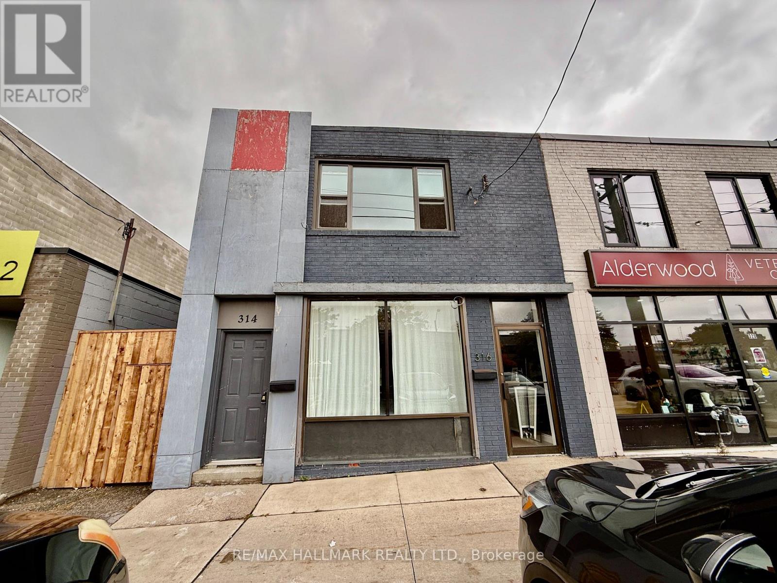 316 BROWNS LINE, Toronto, Ontario