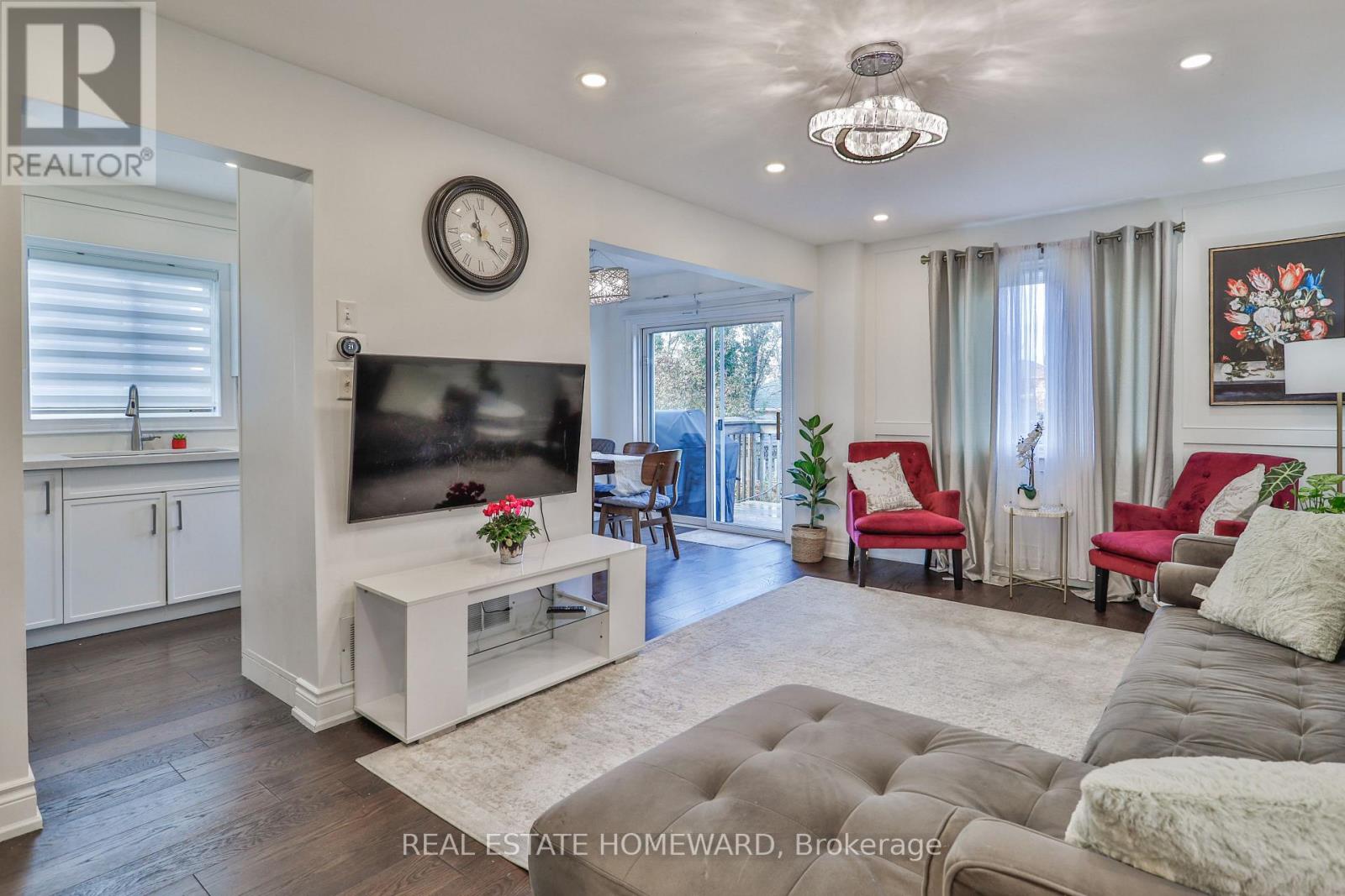 20 Masters Drive, Barrie, Ontario L4M 6W4 - Photo 16 - S12549126