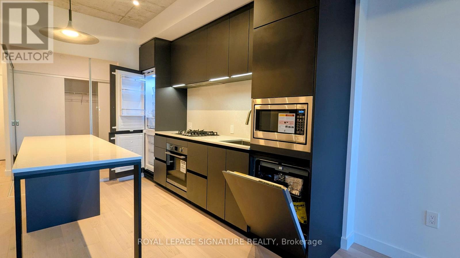 205 - 1720 Bayview Avenue W, Toronto, Ontario M4G 3C4 - Photo 17 - C12548710