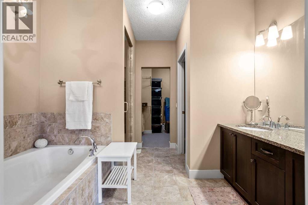 116 Wentworth Square Sw, Calgary, Alberta  T3H 0M6 - Photo 23 - A2267414