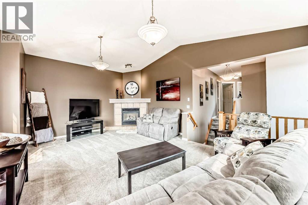 343 Oakmere Way, Chestermere, Alberta  T1X 1N3 - Photo 25 - A2252939