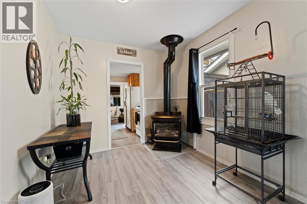 1743 St Luke Road, Windsor, Ontario  N8Y 3N7 - Photo 5 - 40785072