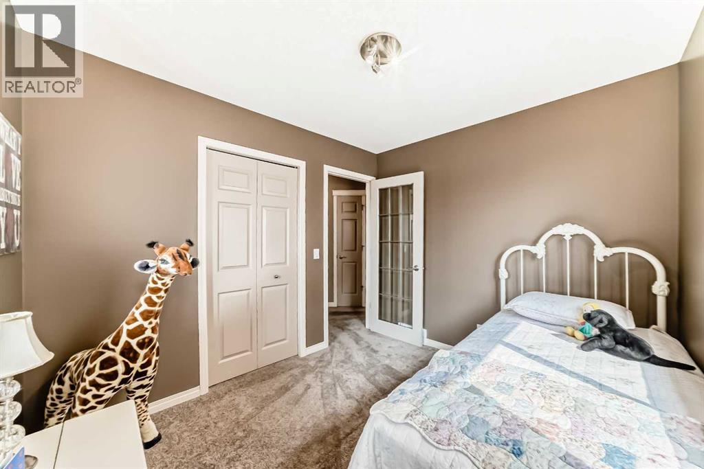 343 Oakmere Way, Chestermere, Alberta  T1X 1N3 - Photo 37 - A2252939