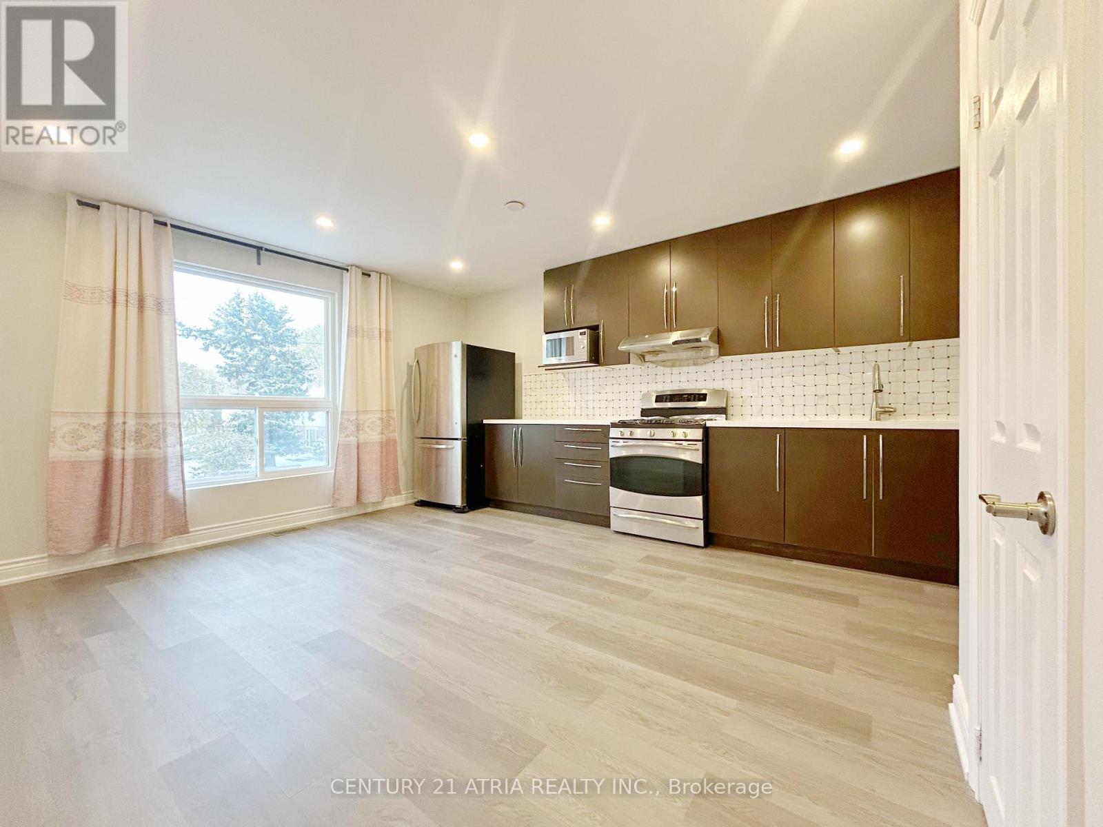 3rd Floor - 81 Hollyberry Trail, Toronto, Ontario  M2H 2N9 - Photo 3 - C12532860