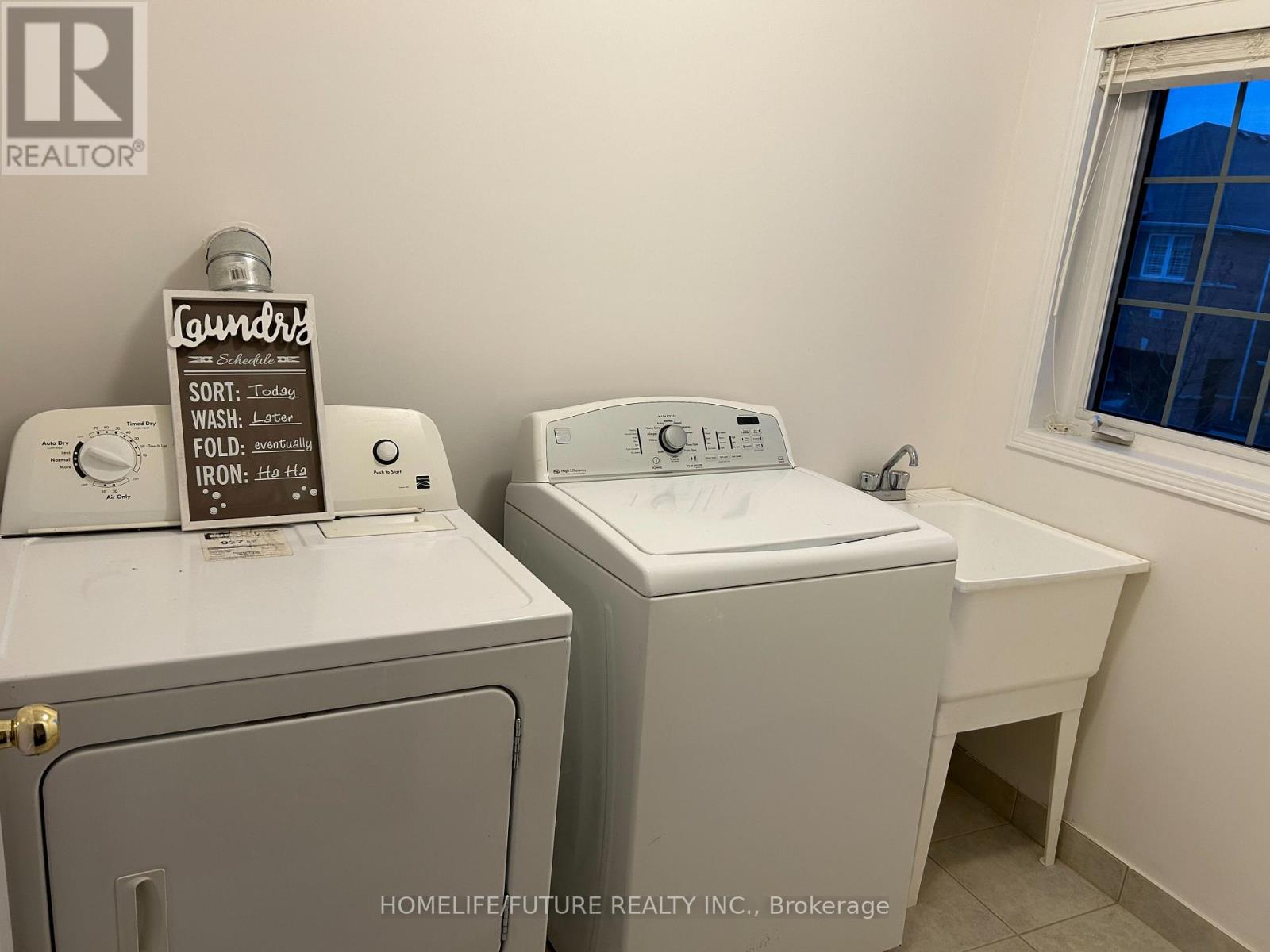 49 Malthouse Crescent, Ajax, Ontario  L1Z 0S1 - Photo 12 - E12538706