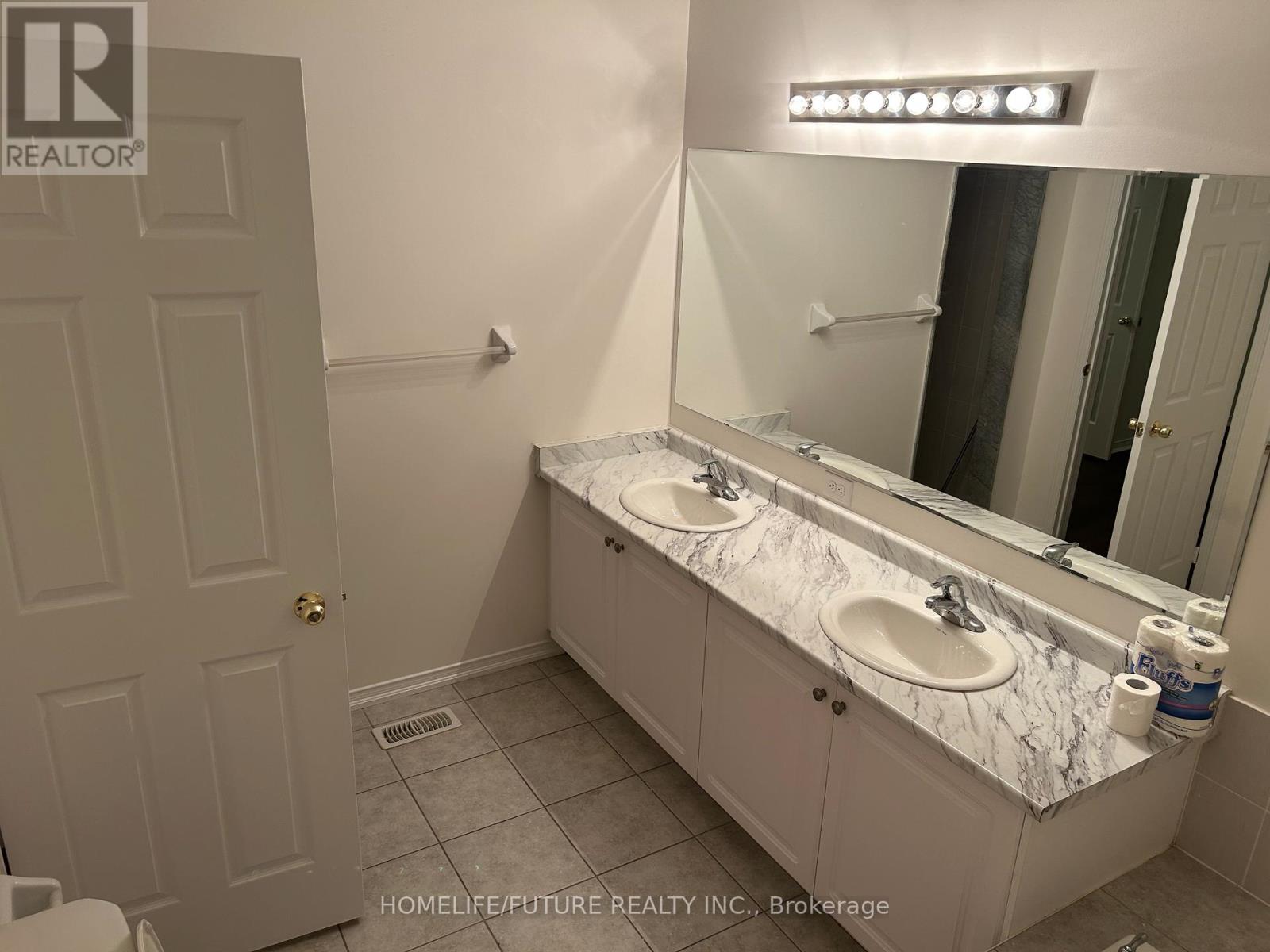 49 Malthouse Crescent, Ajax, Ontario  L1Z 0S1 - Photo 18 - E12538706