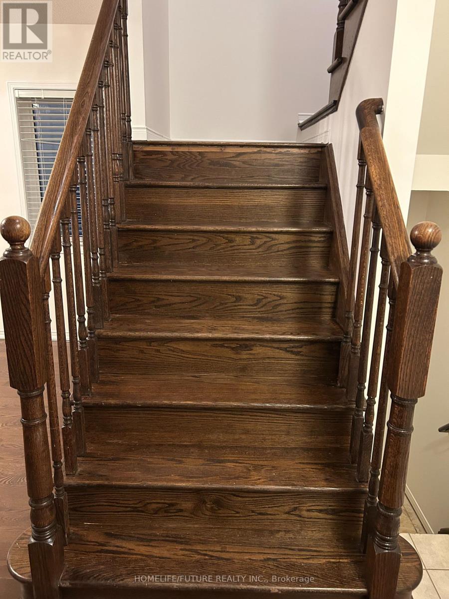 49 Malthouse Crescent, Ajax, Ontario  L1Z 0S1 - Photo 9 - E12538706