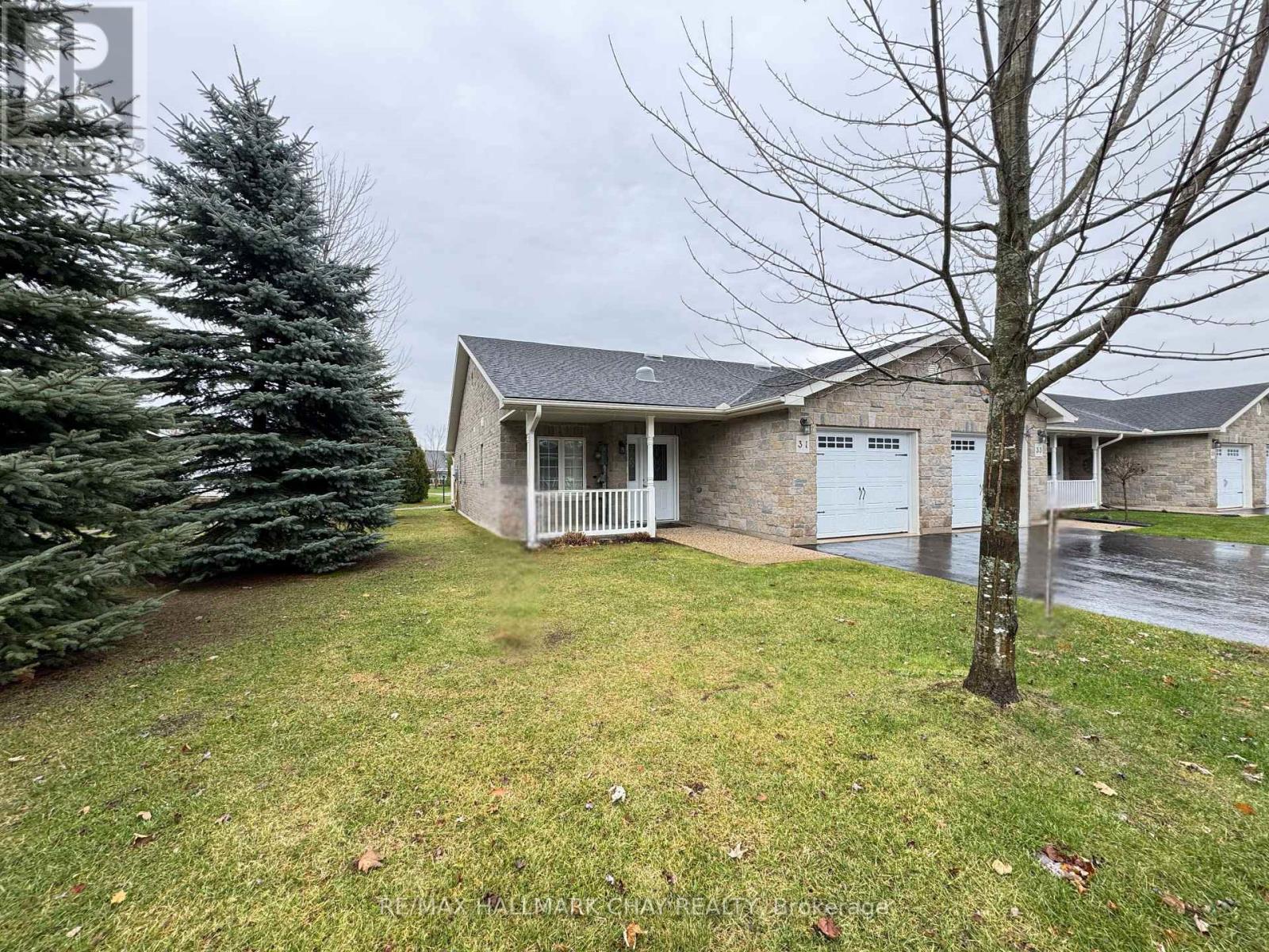 31 Garden Grove Crescent, Wasaga Beach, Ontario  L9Z 0E6 - Photo 2 - S12549226