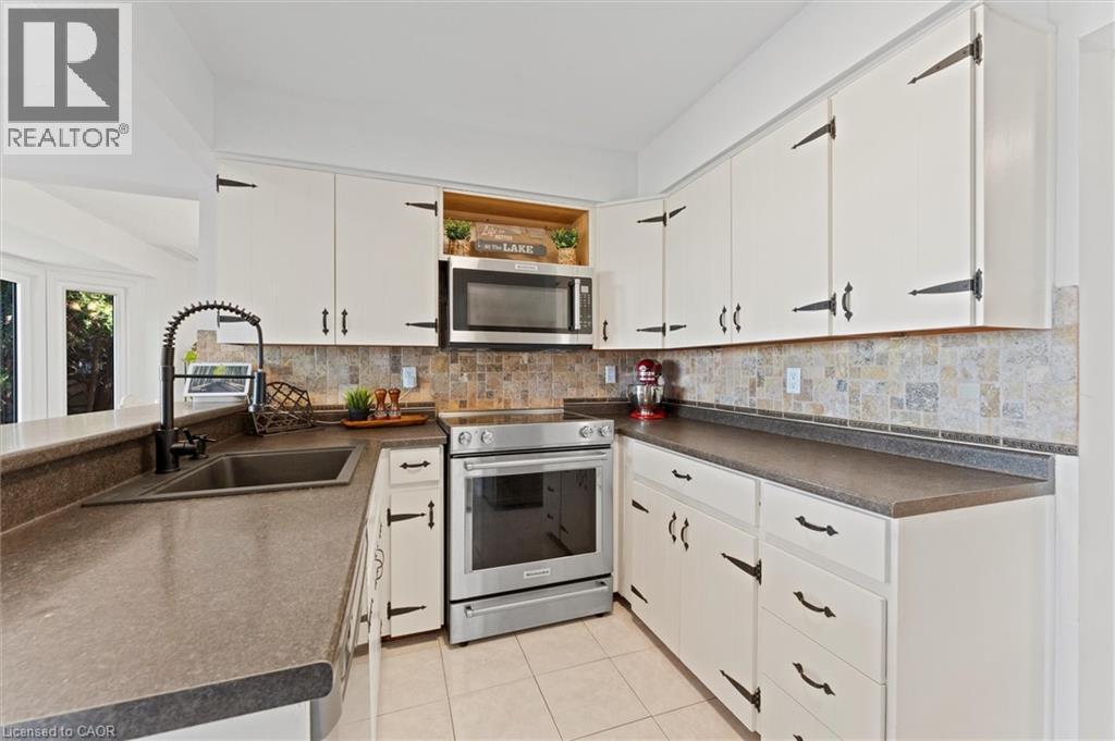 139 Lakeview Drive, Belle River, Ontario  N0R 1A0 - Photo 15 - 40779192