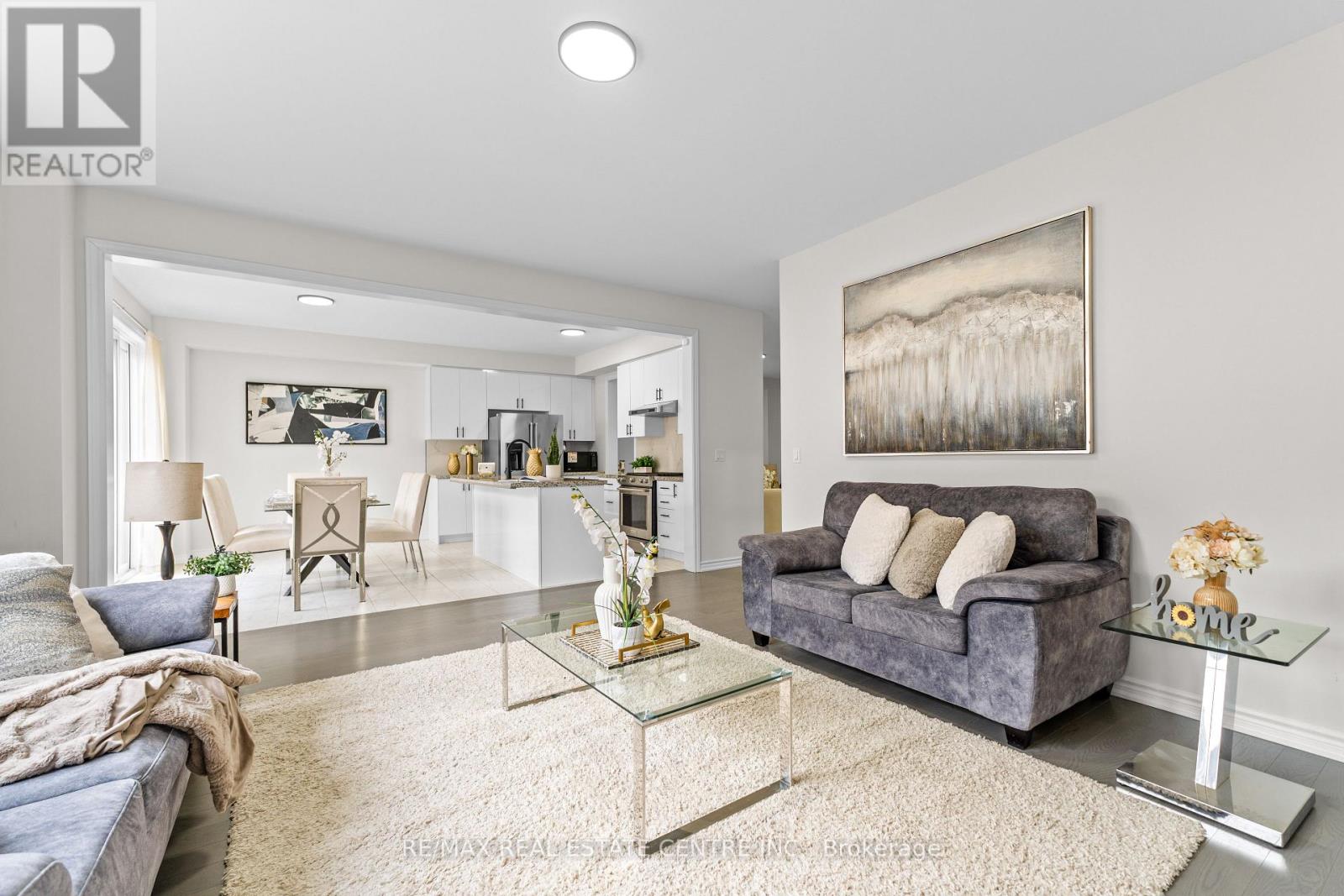 8 Vincena Road, Caledon, Ontario  L7C 4M5 - Photo 16 - W12549232