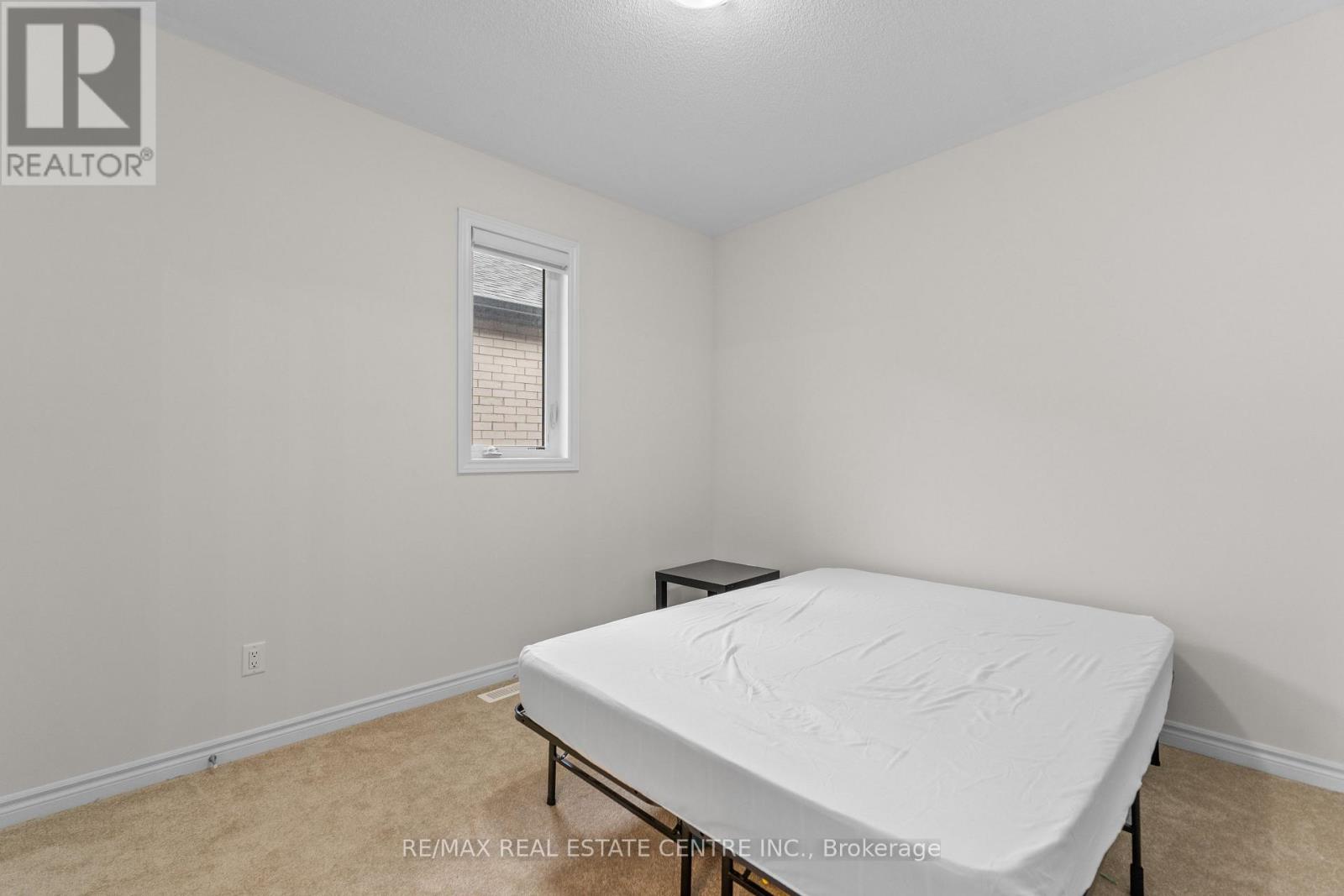 8 Vincena Road, Caledon, Ontario  L7C 4M5 - Photo 23 - W12549232